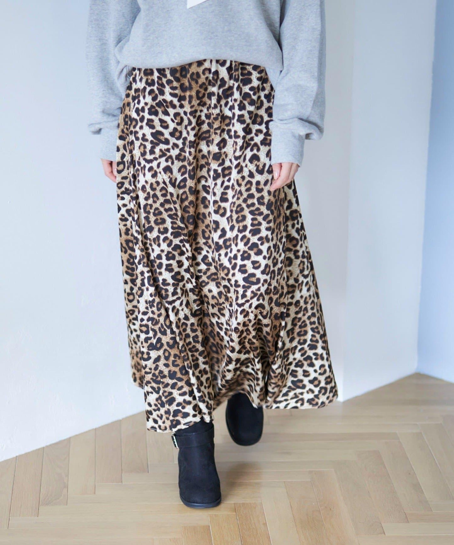 【nane】拼色半喇叭裙