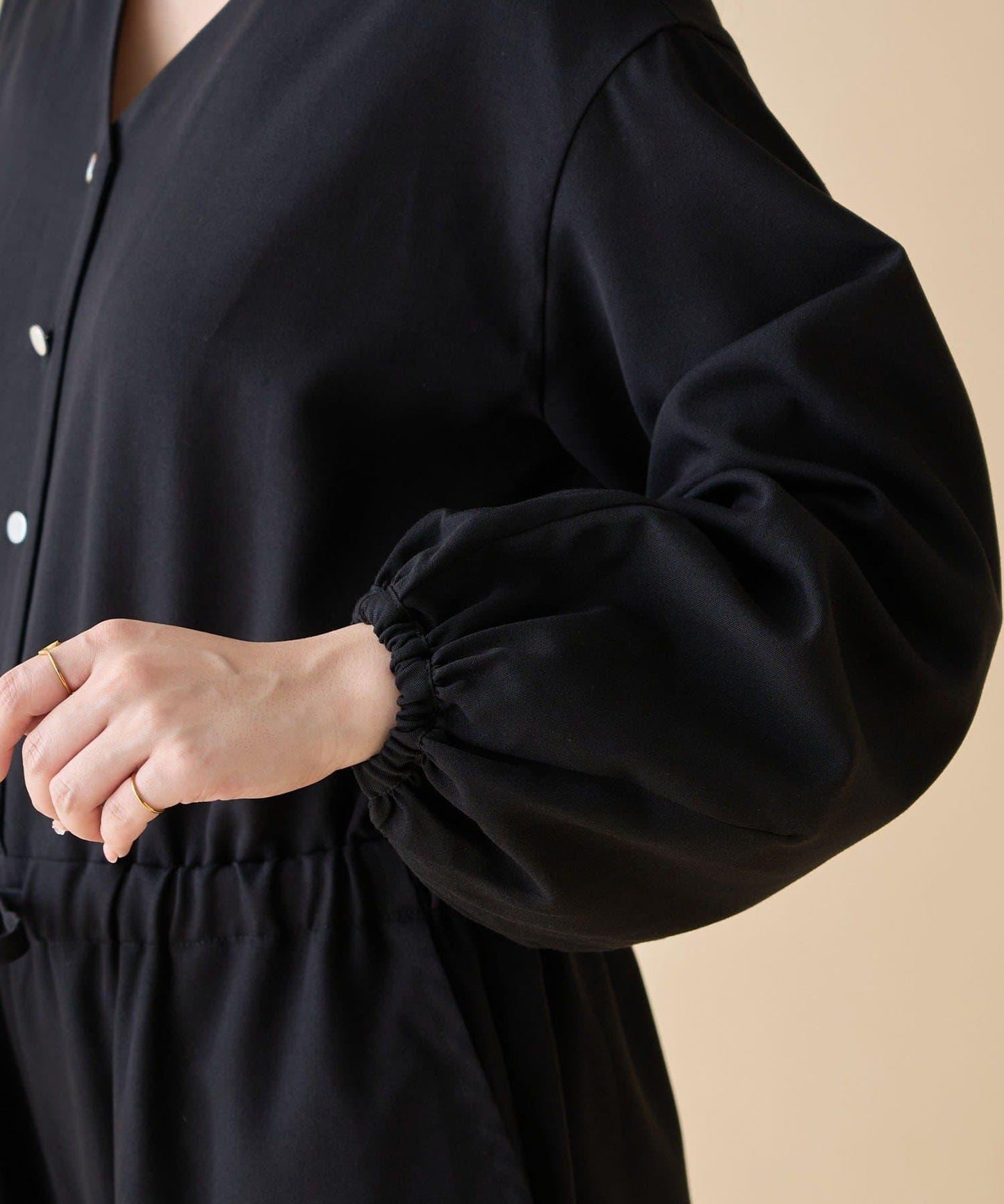 【nane】《有多種尺碼》泡泡袖連體褲