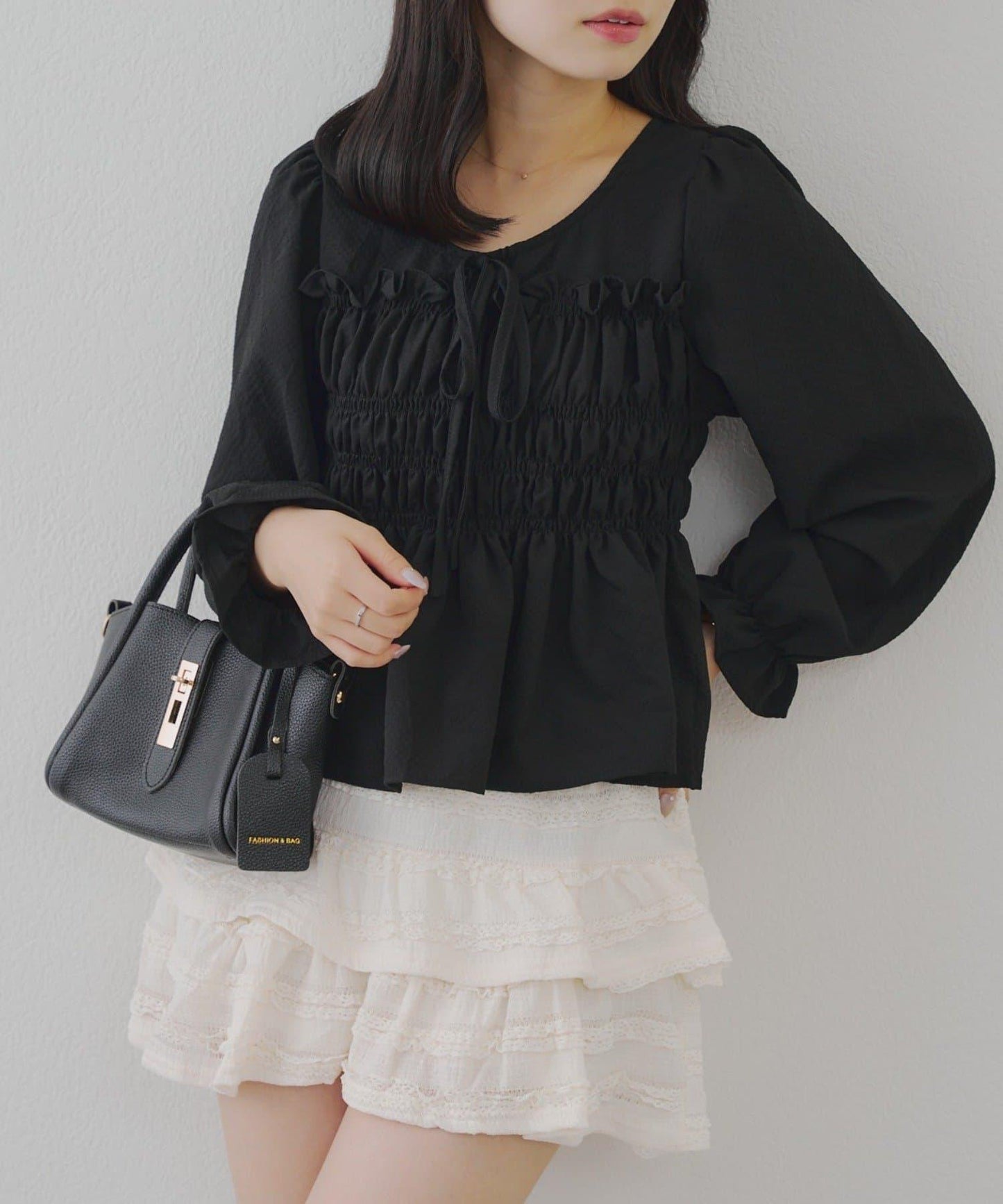 褶皺蝴蝶結荷葉邊上衣