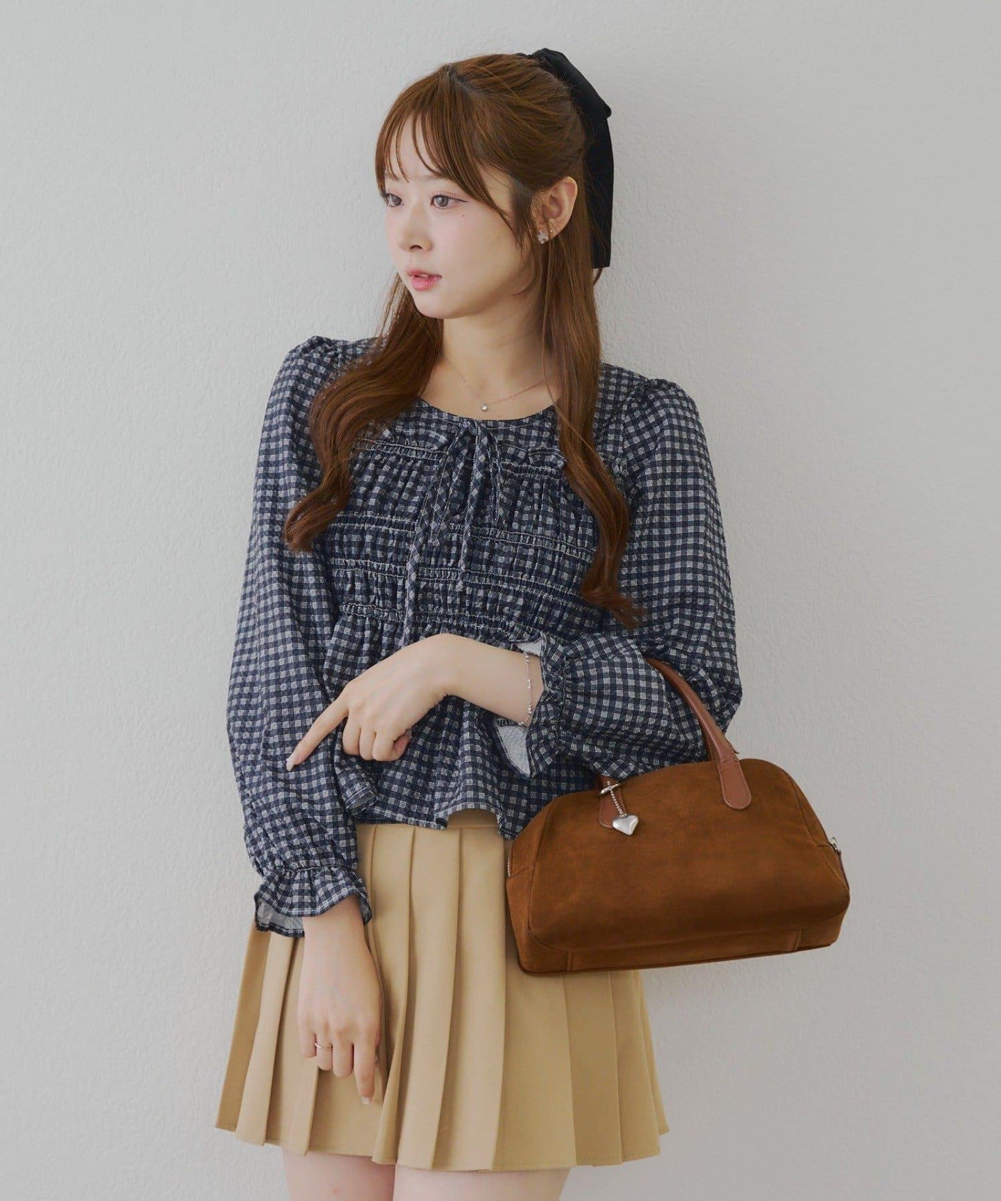 褶皺蝴蝶結荷葉邊上衣