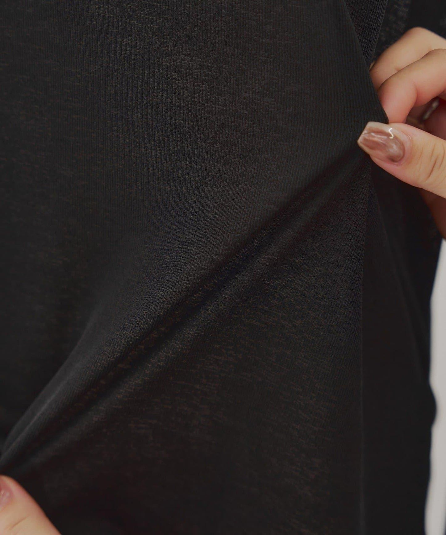 也適合疊穿!透視長袖T恤