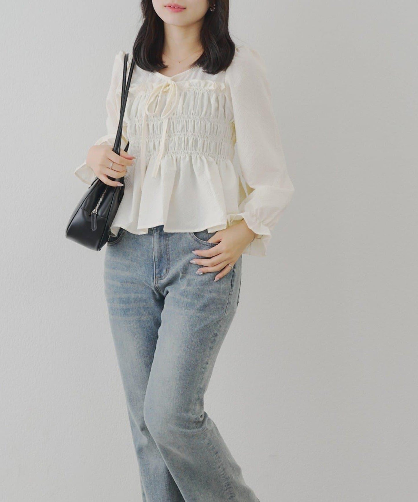 褶皺蝴蝶結荷葉邊上衣