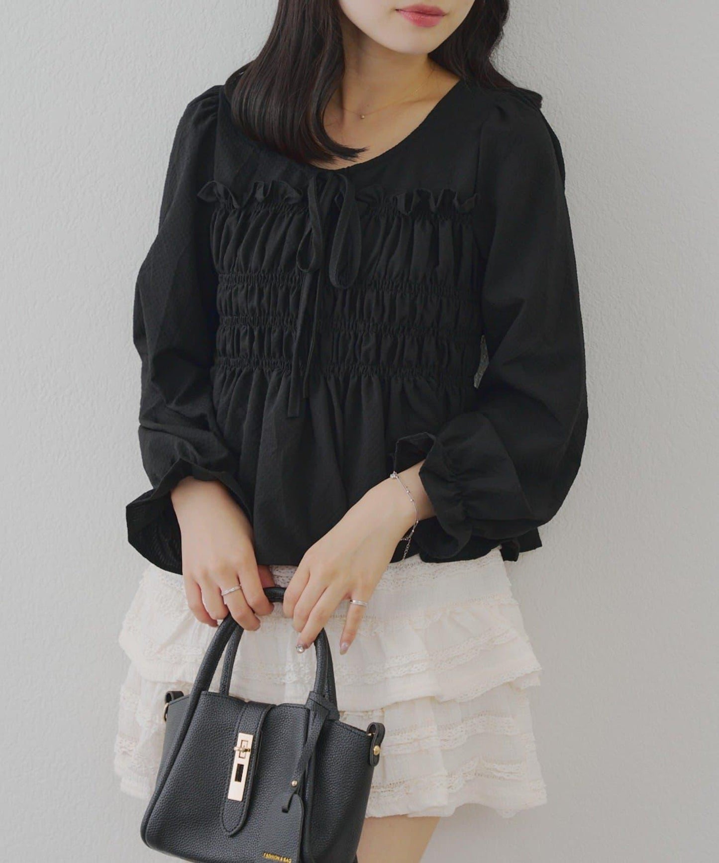 褶皺蝴蝶結荷葉邊上衣