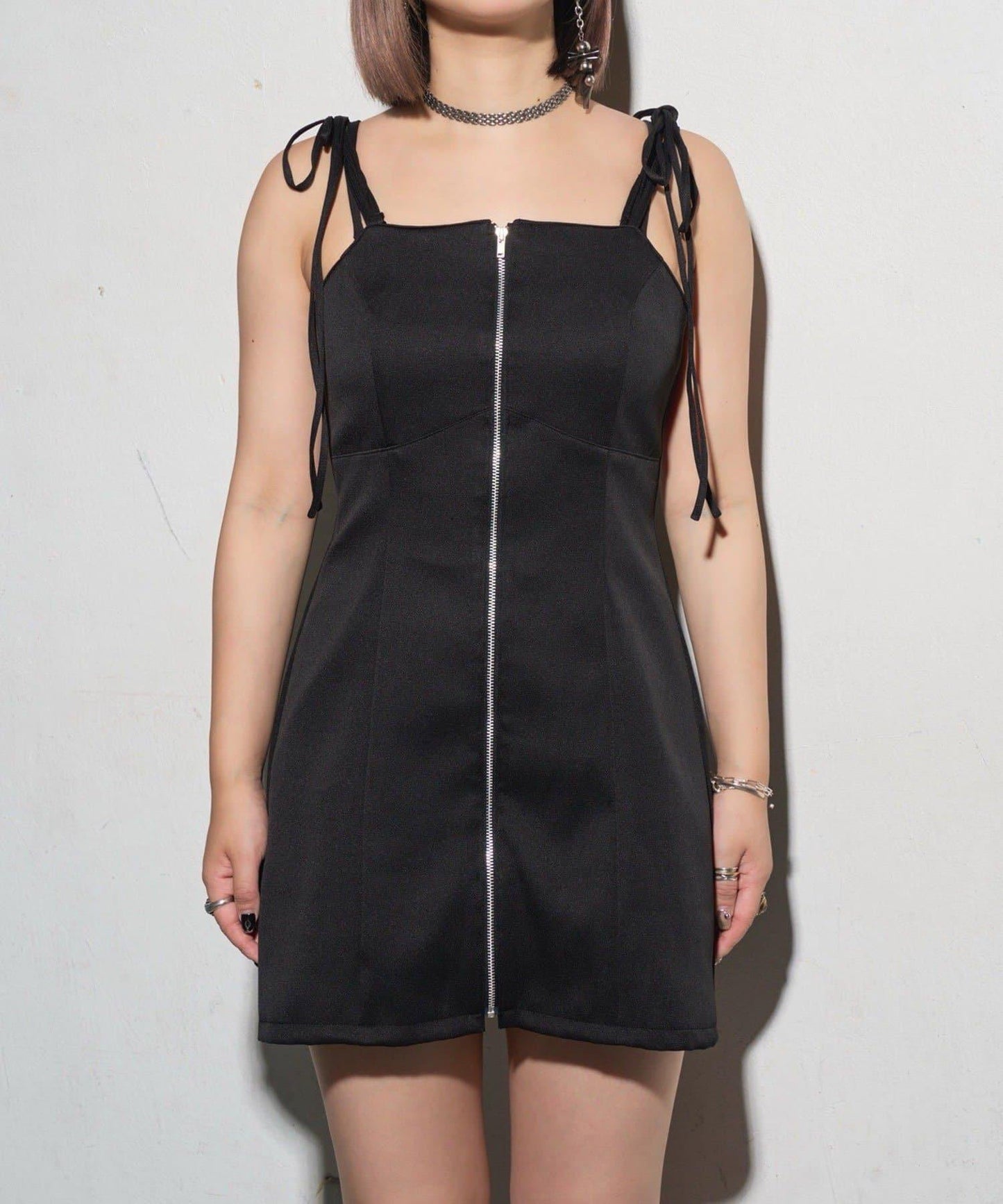 【Mavie..7】短款開衫+迷你吊帶連衣裙套裝