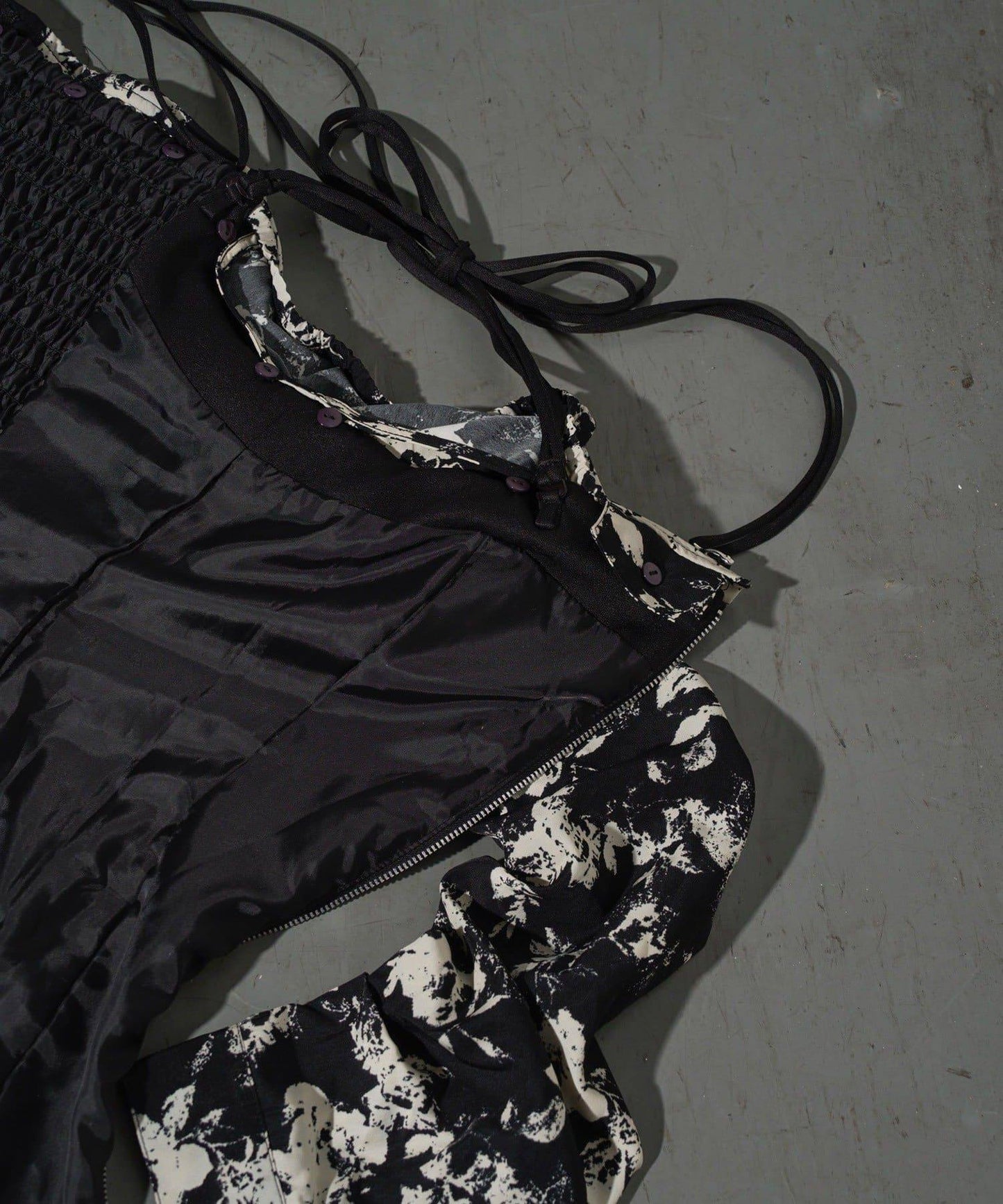 【Mavie..7】短款開衫+迷你吊帶連衣裙套裝