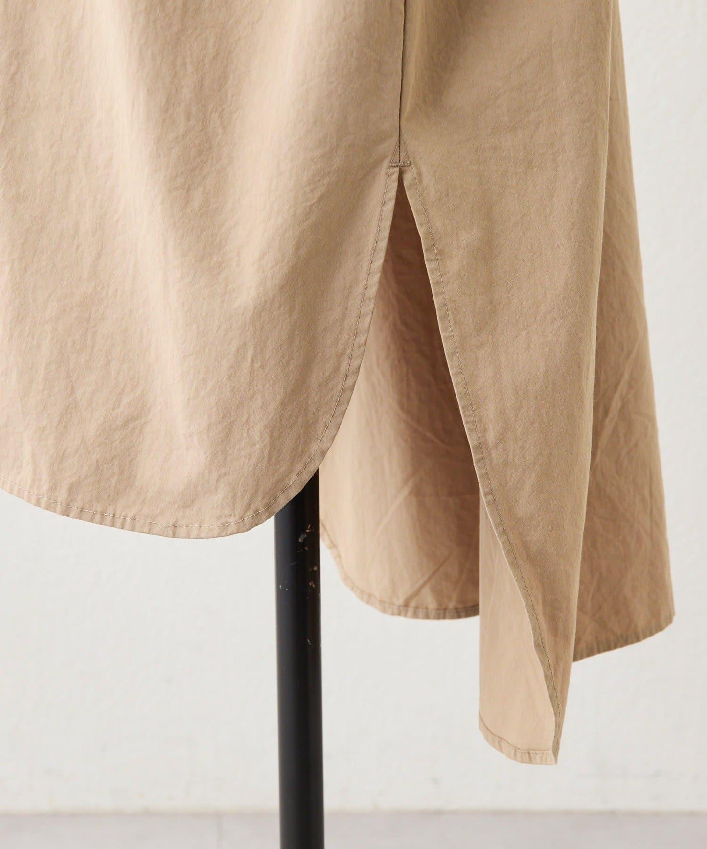 《體型遮掩/寬鬆版型/100%純棉》不對稱長款襯衫【SUM1 STYLE(スミスタイル)】