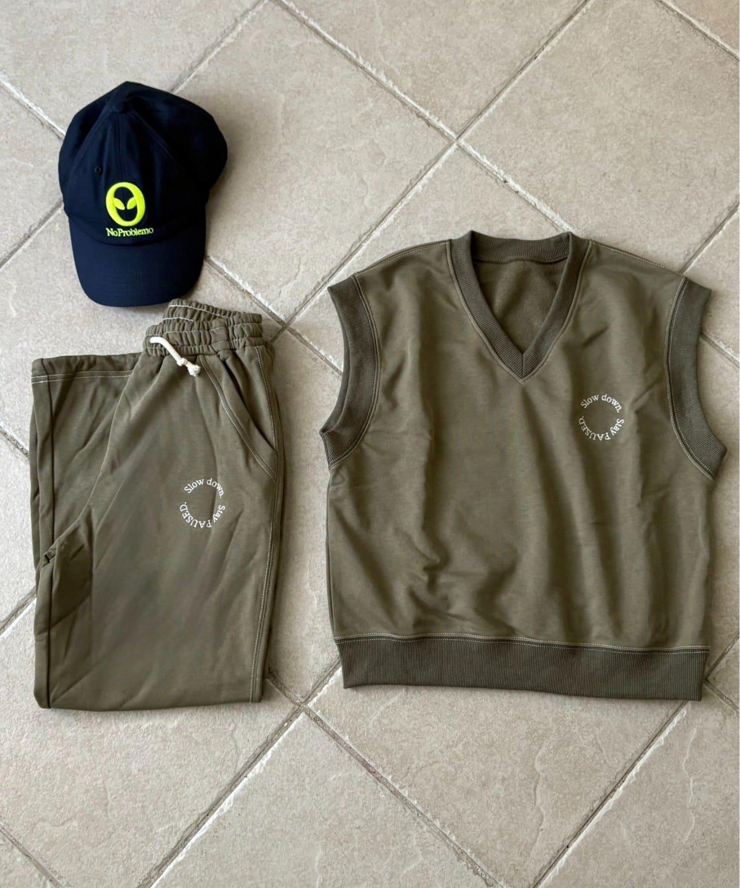 【KIDS】單點刺繡衛衣套裝