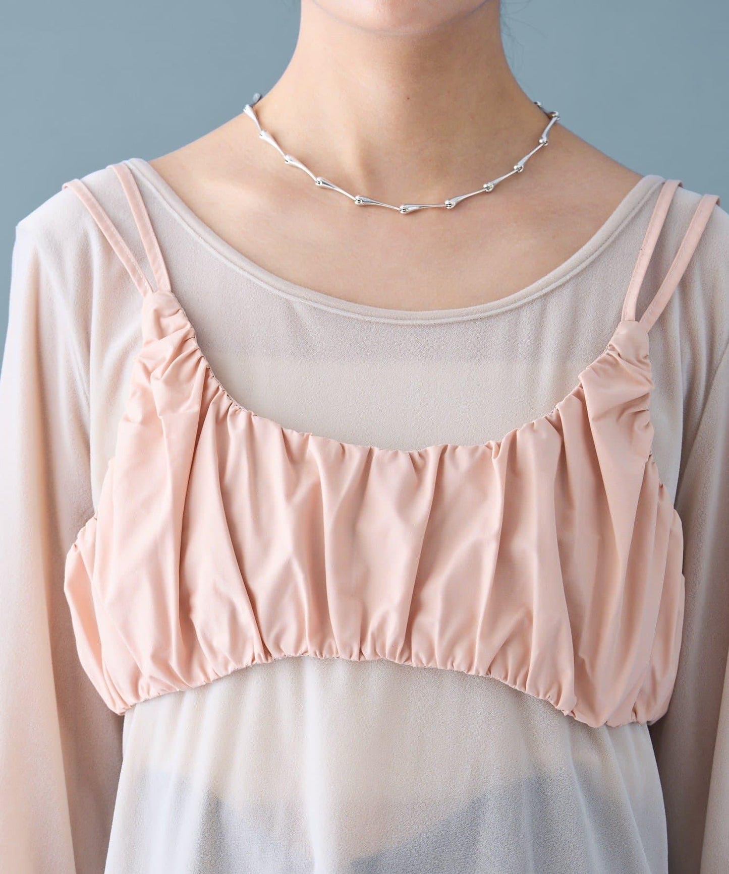 褶皺吊帶背心套裝上衣