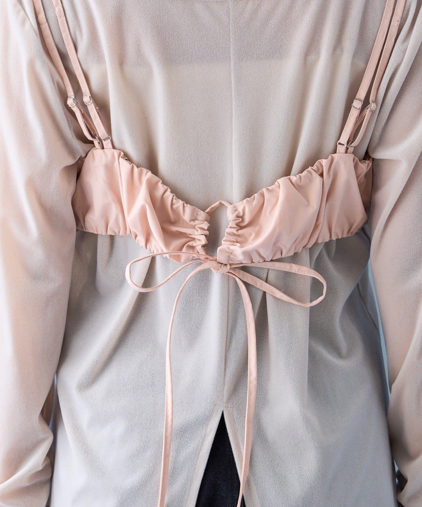 褶皺吊帶背心套裝上衣