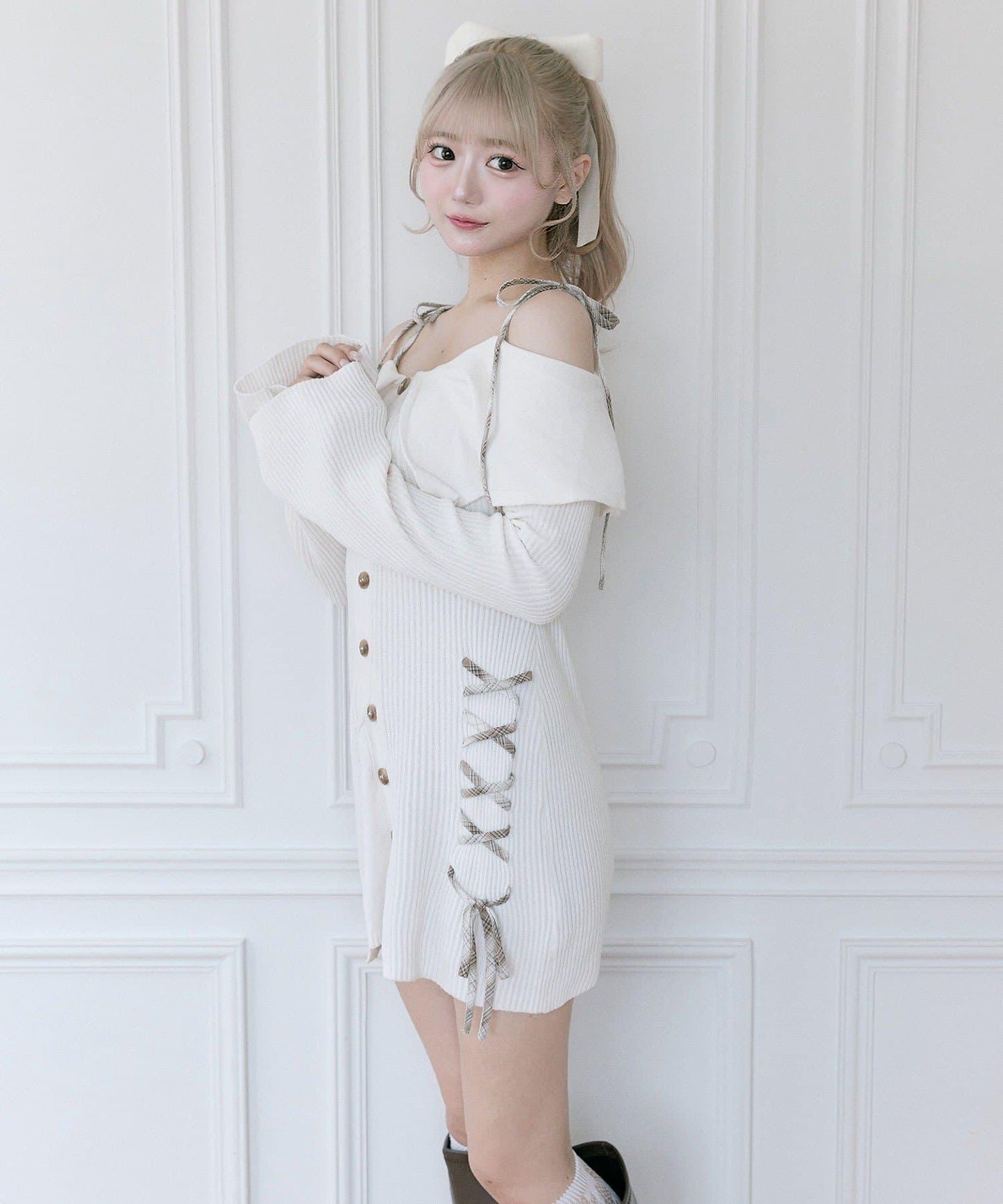 【Belle Charme】繫帶露肩針織連衣裙