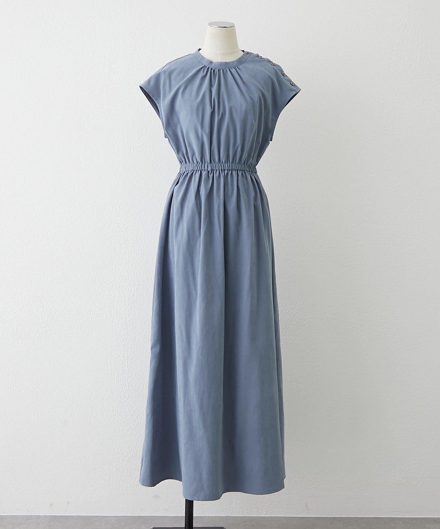 肩部紐扣法式連衣裙