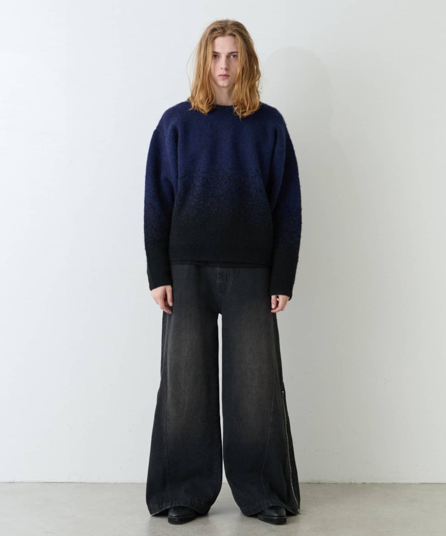 【Neucon/ニューコン】寬鬆闊腿側拉鍊喇叭牛仔褲