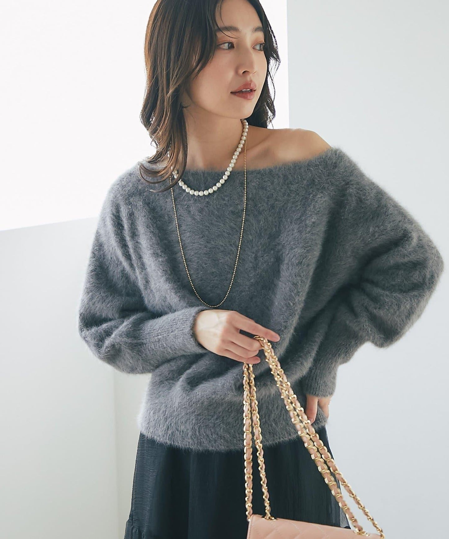 【miki監修】毛絨羊毛羊絨混紡一字肩針織衫