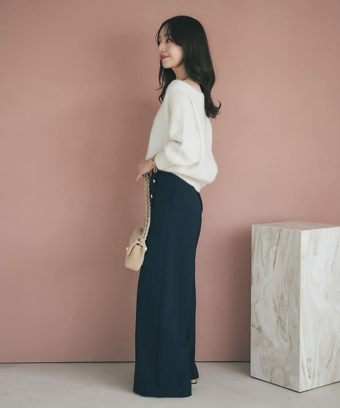 【miki監修】毛絨羊毛羊絨混紡一字肩針織衫