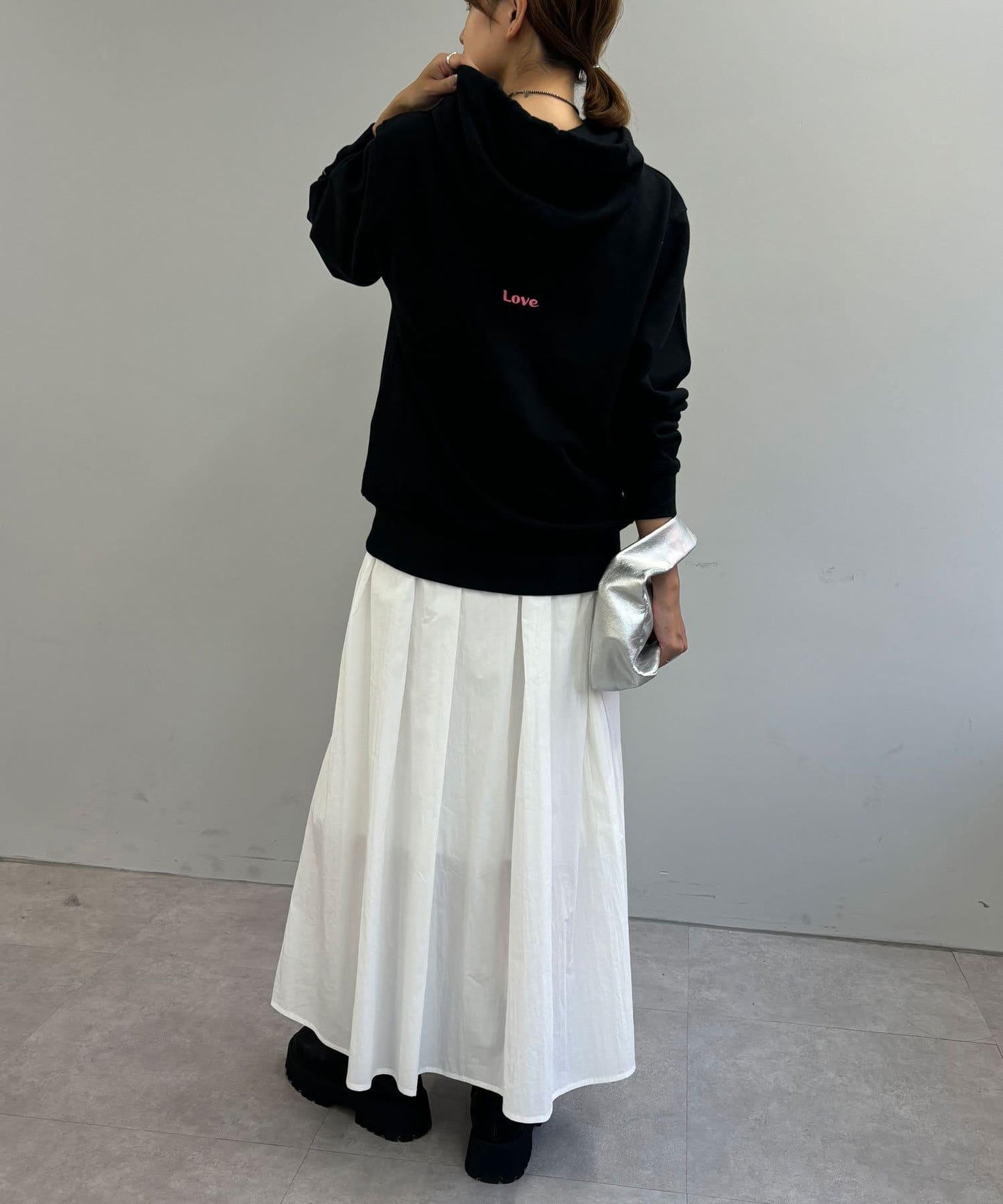 【SHENERY】season刺繡連帽衛衣