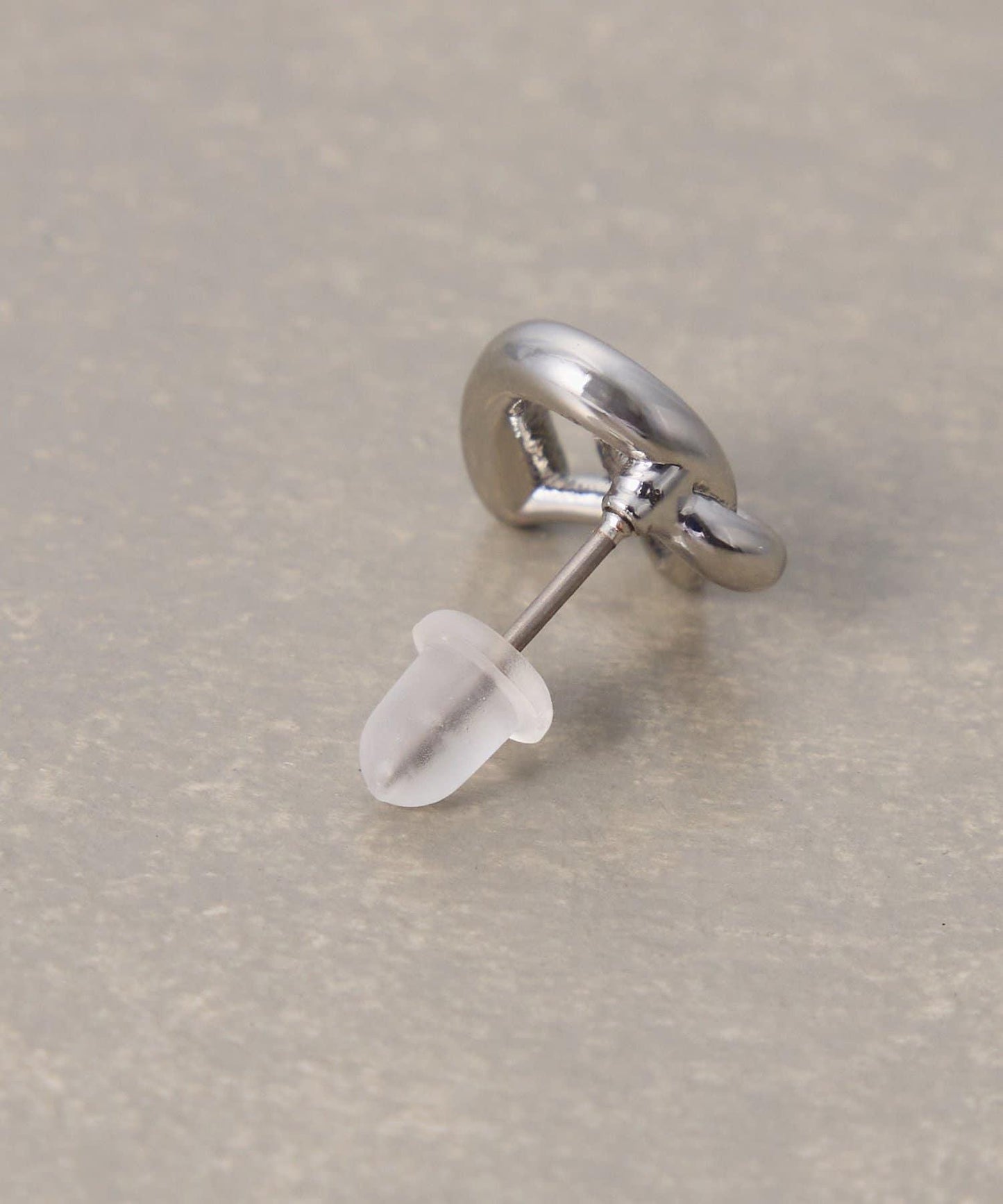 【PAPILLONNER/パピヨネ】結飾造型耳環