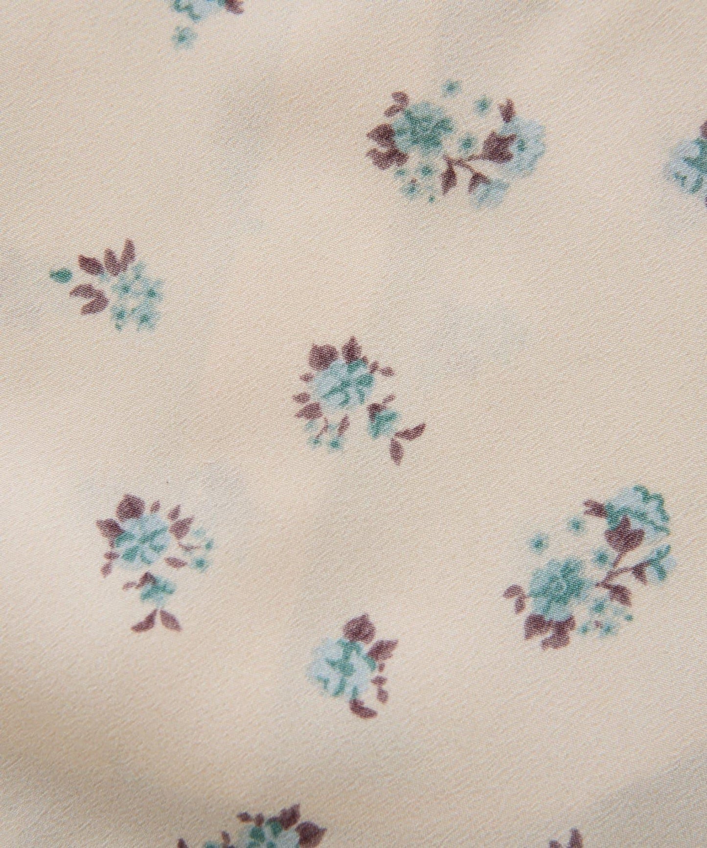 【PAPILLONNER/パピヨネ】小花圖案可拆卸蝴蝶結領