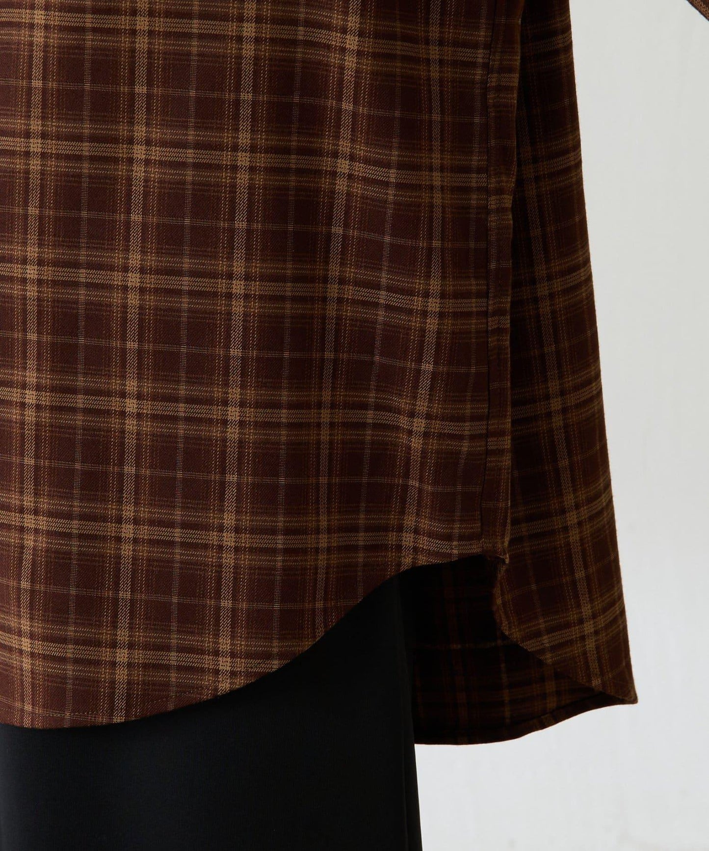 【優雅色系】金屬紐扣格紋襯衫