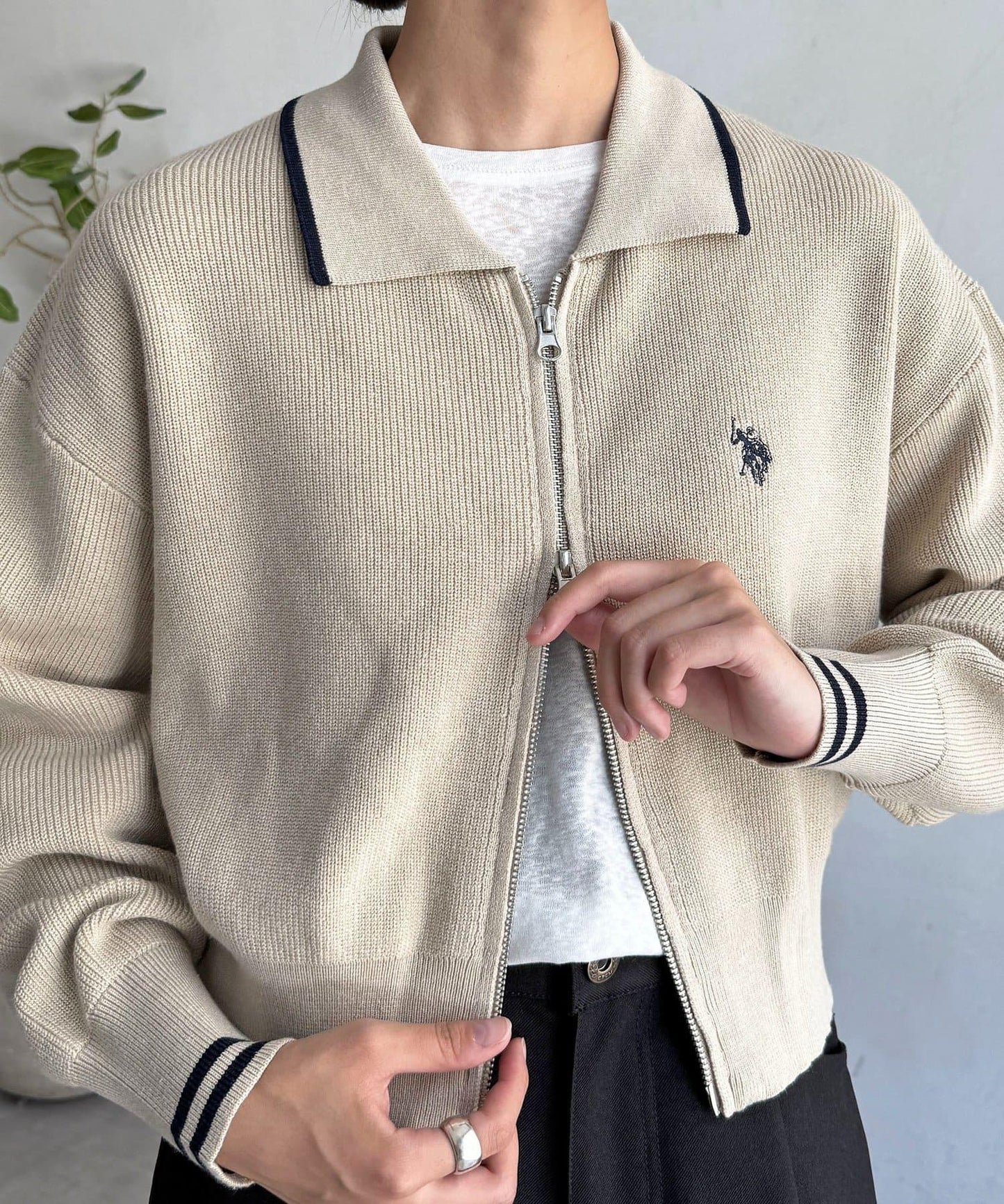 【U.S. POLO ASSN.】帶領拉鍊開衫
