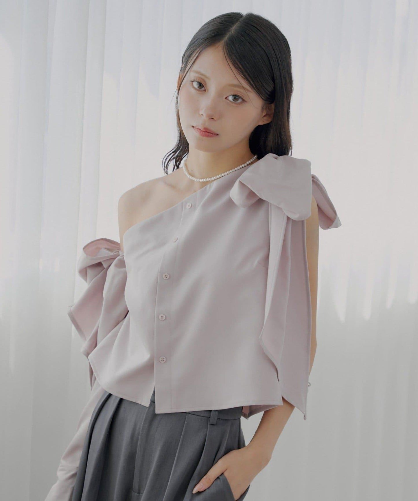 【SALON by Chico】不對稱設計大蝴蝶結襯衫