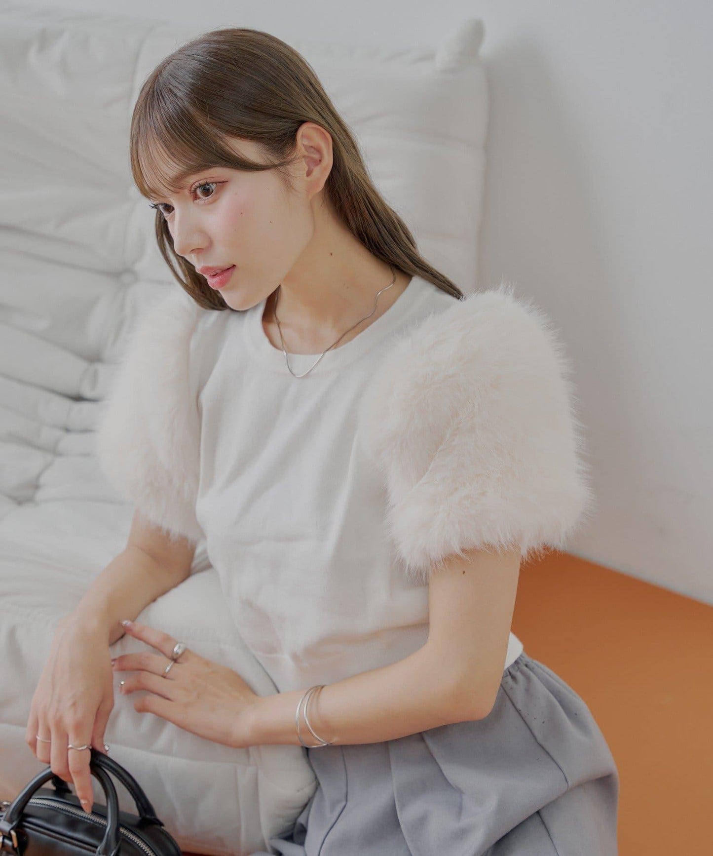 帶袖口毛絨裝飾泡泡袖針織衫