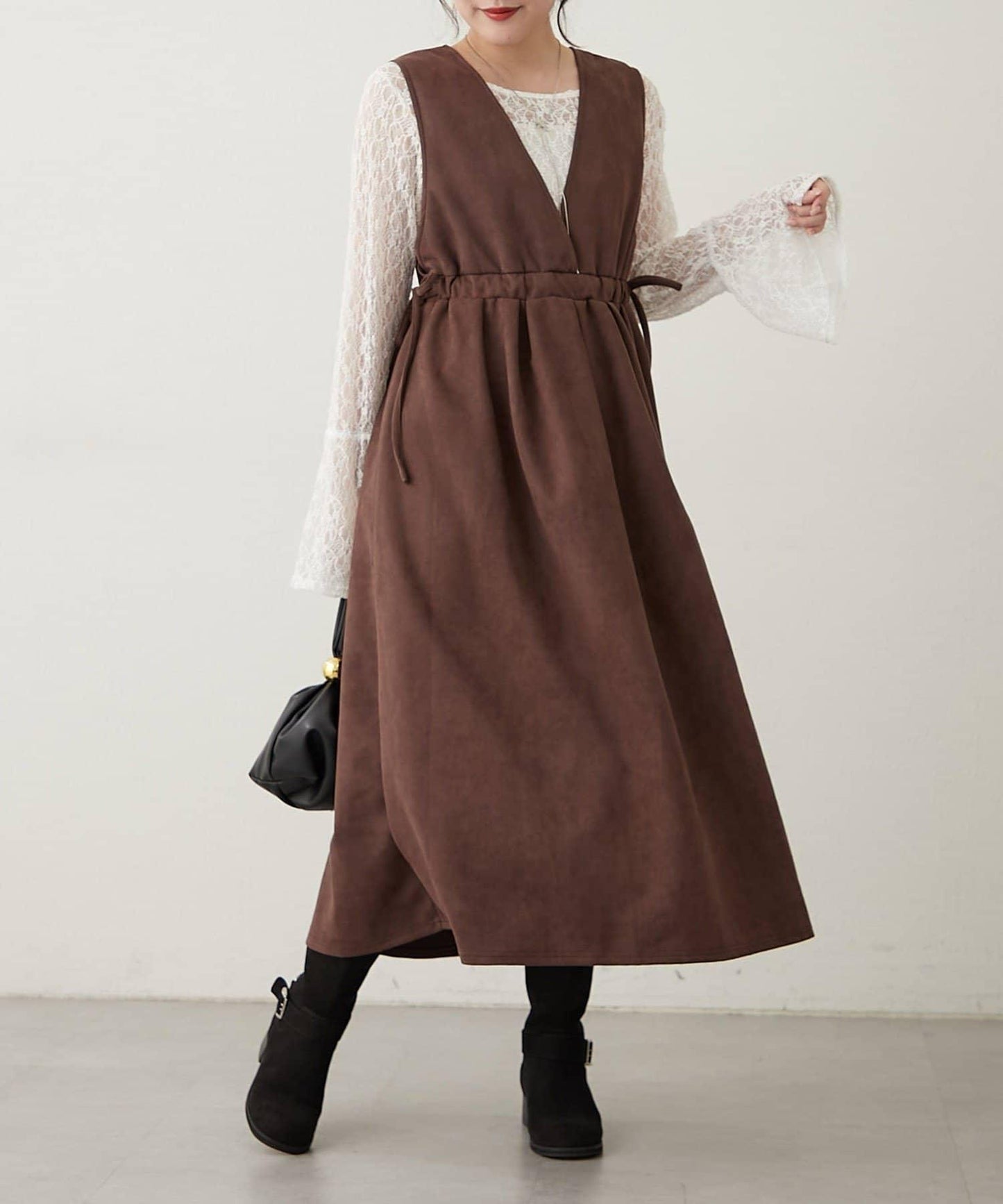 褶皺拼接連衣裙