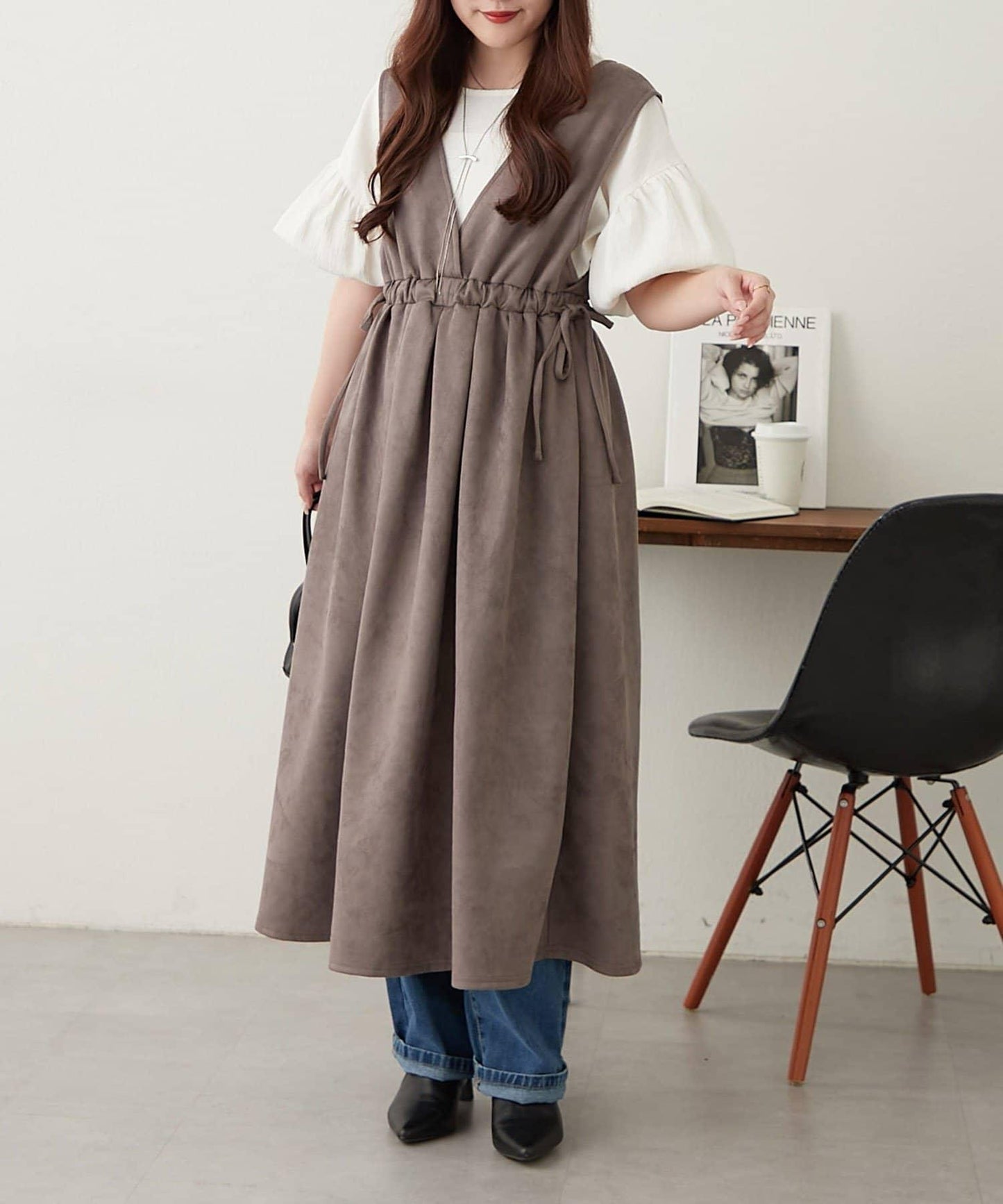 褶皺拼接連衣裙