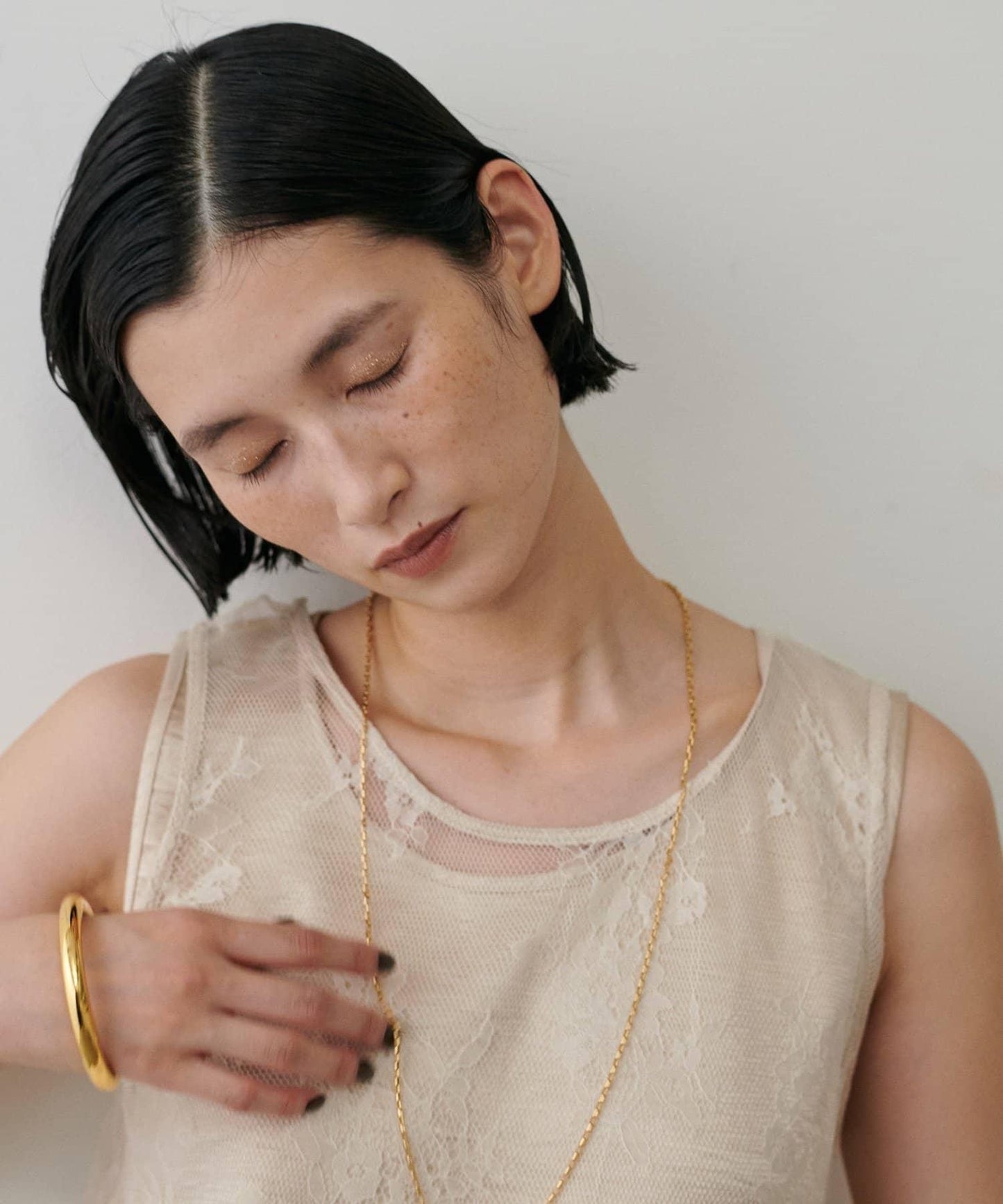 【yurie 推し】前後兩穿蕾絲&緞面無袖套裝