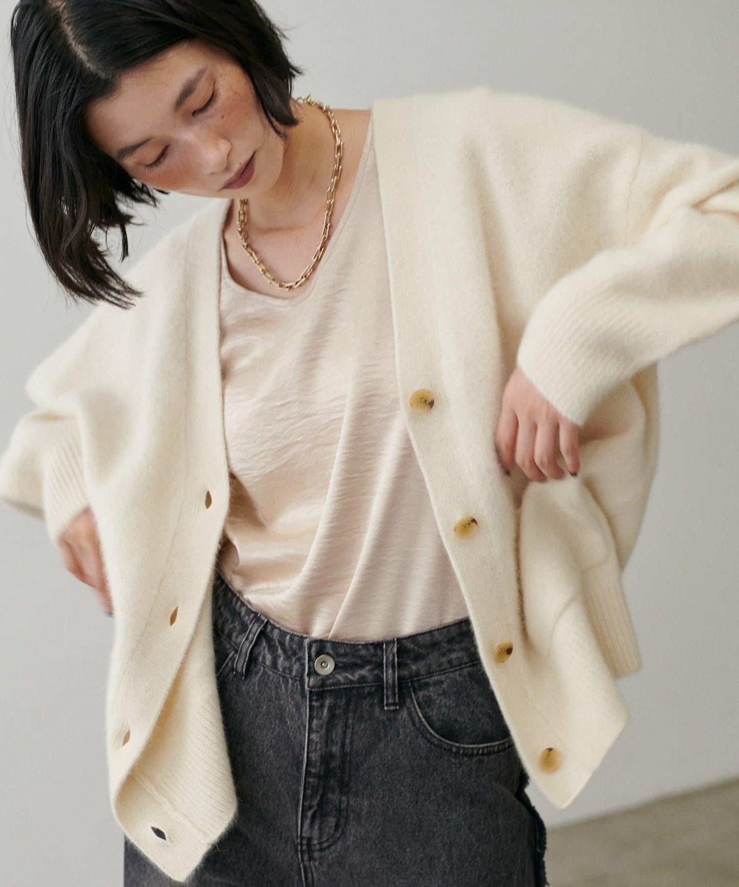 【yurie 推し】前後兩穿蕾絲&緞面無袖套裝