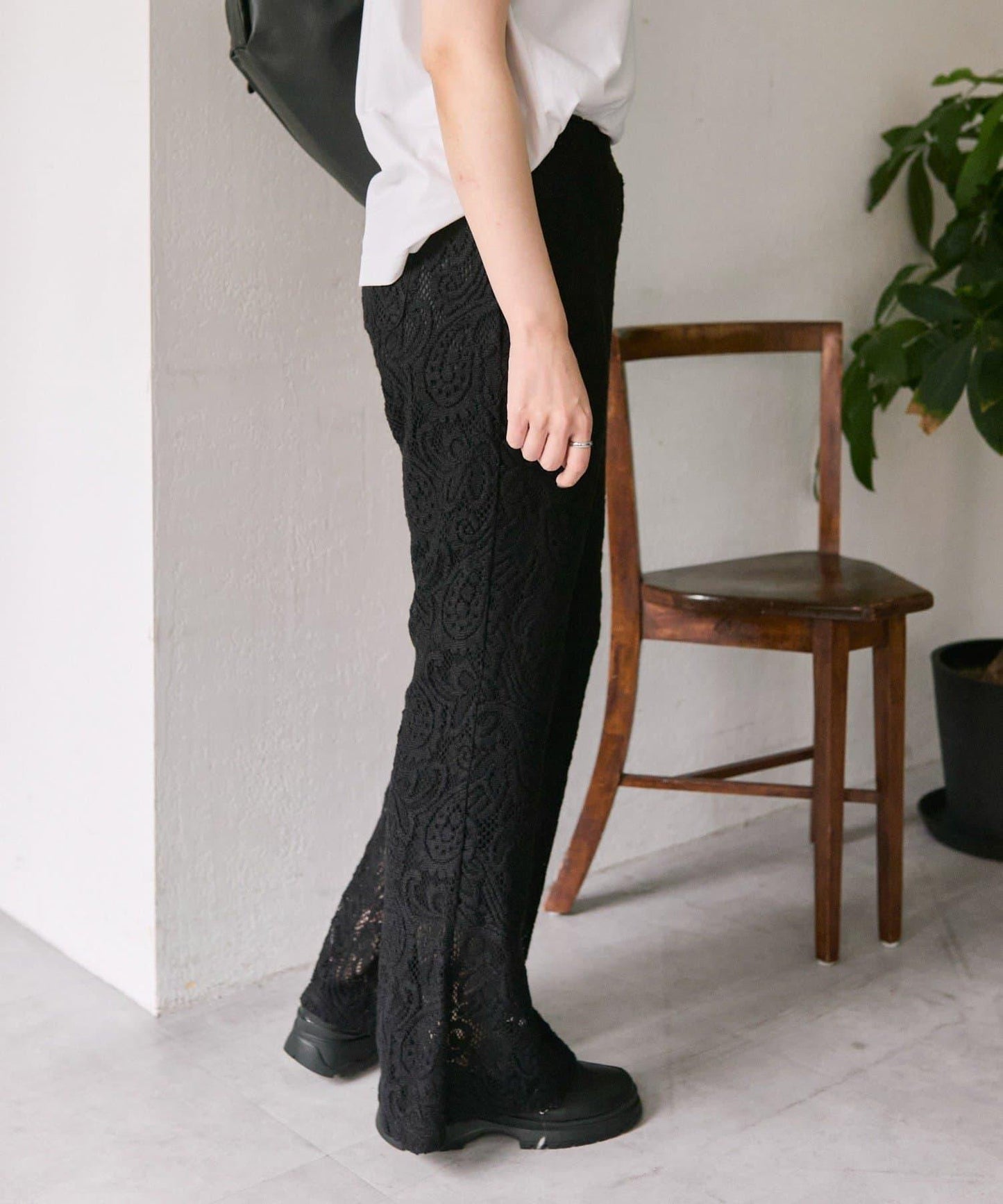 《動畫あり/ウエスト総ゴム》佩斯利花紋/花卉圖案/蕾絲喇叭褲【SUM1 STYLE(スミスタイル)】