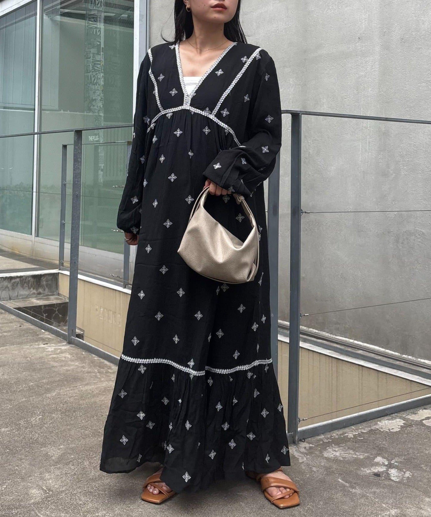 india刺繡連衣裙
