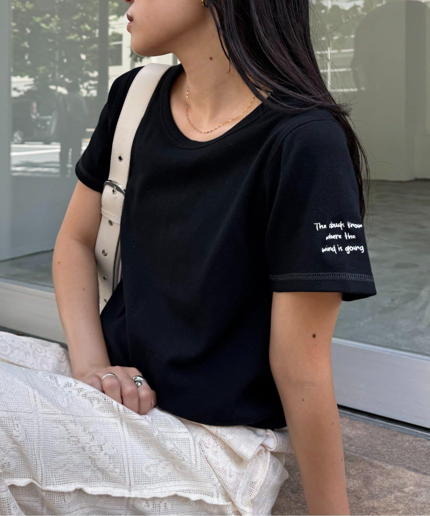 單點刺繡羅紋修身短袖T恤