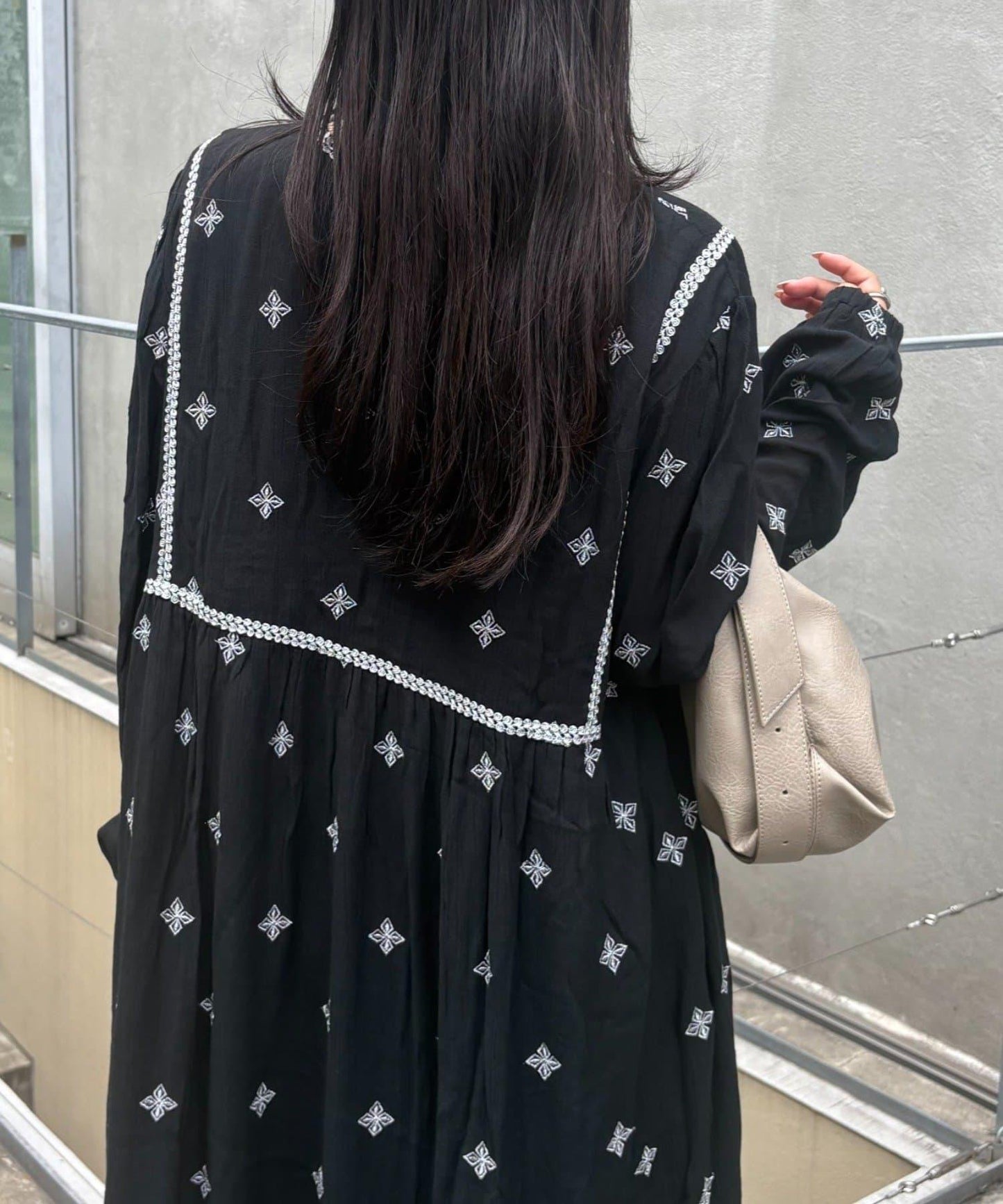 india刺繡連衣裙