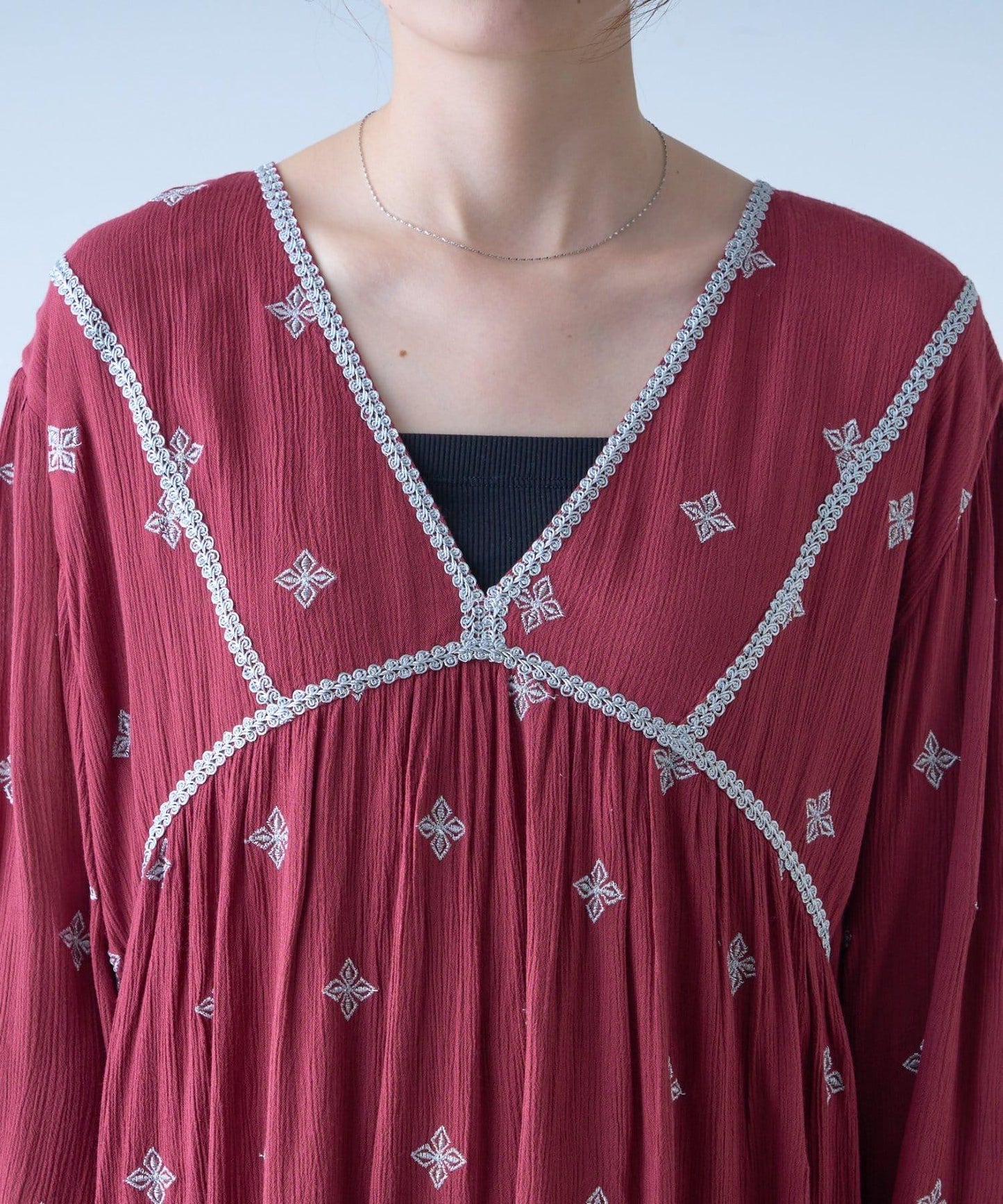 india刺繡連衣裙