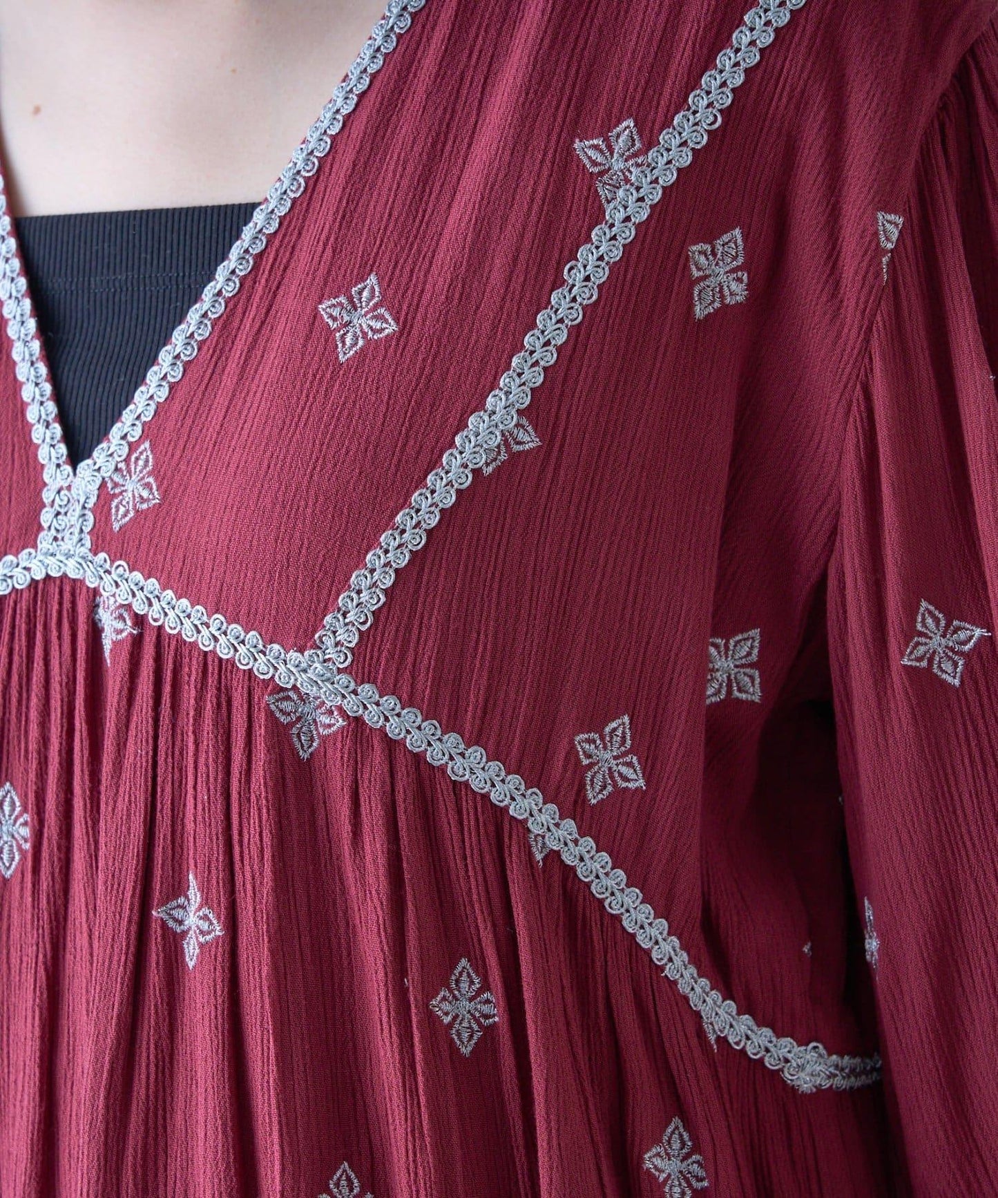 india刺繡連衣裙
