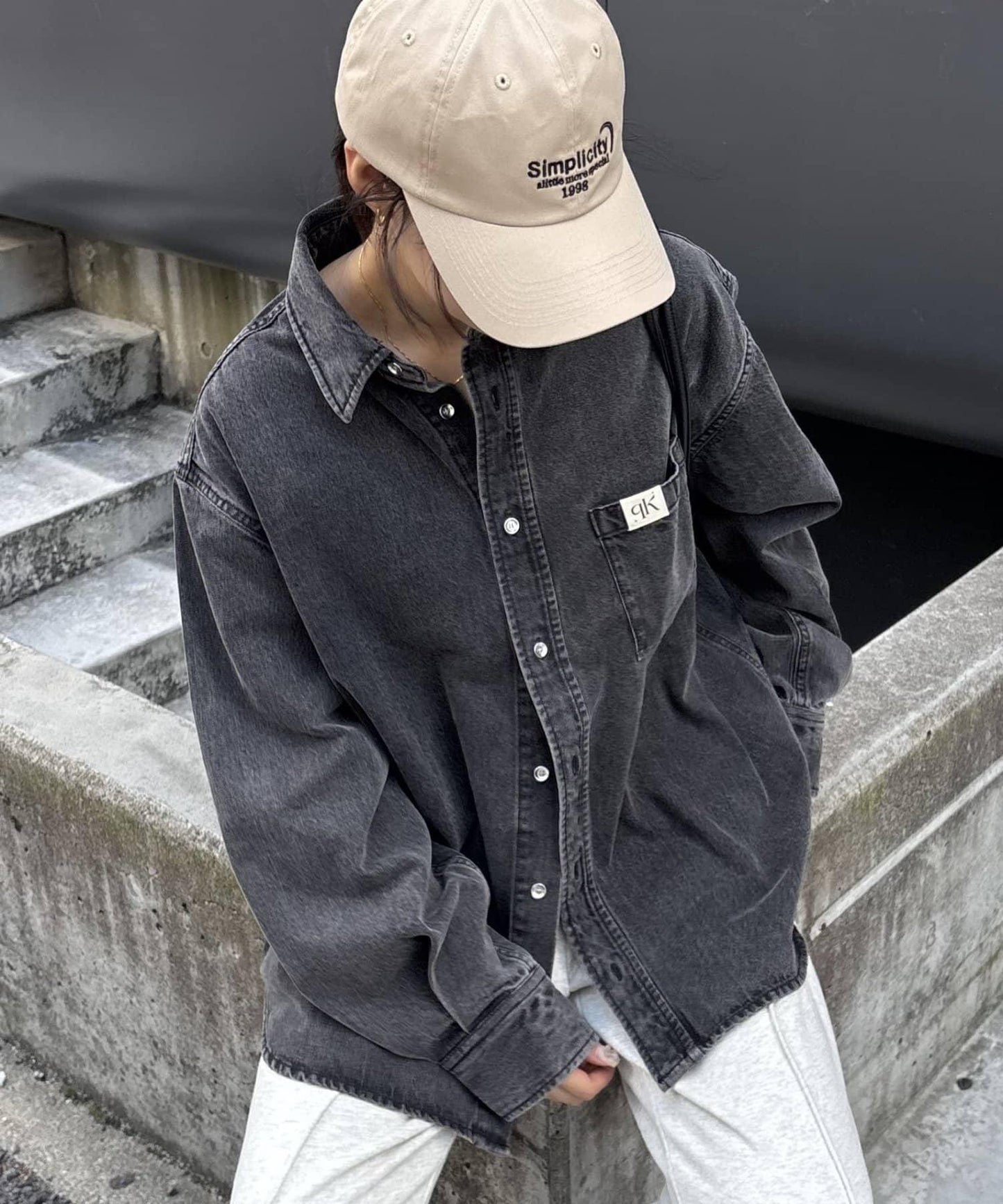 【PIKO企畫 / 】寬鬆褶皺牛仔襯衫