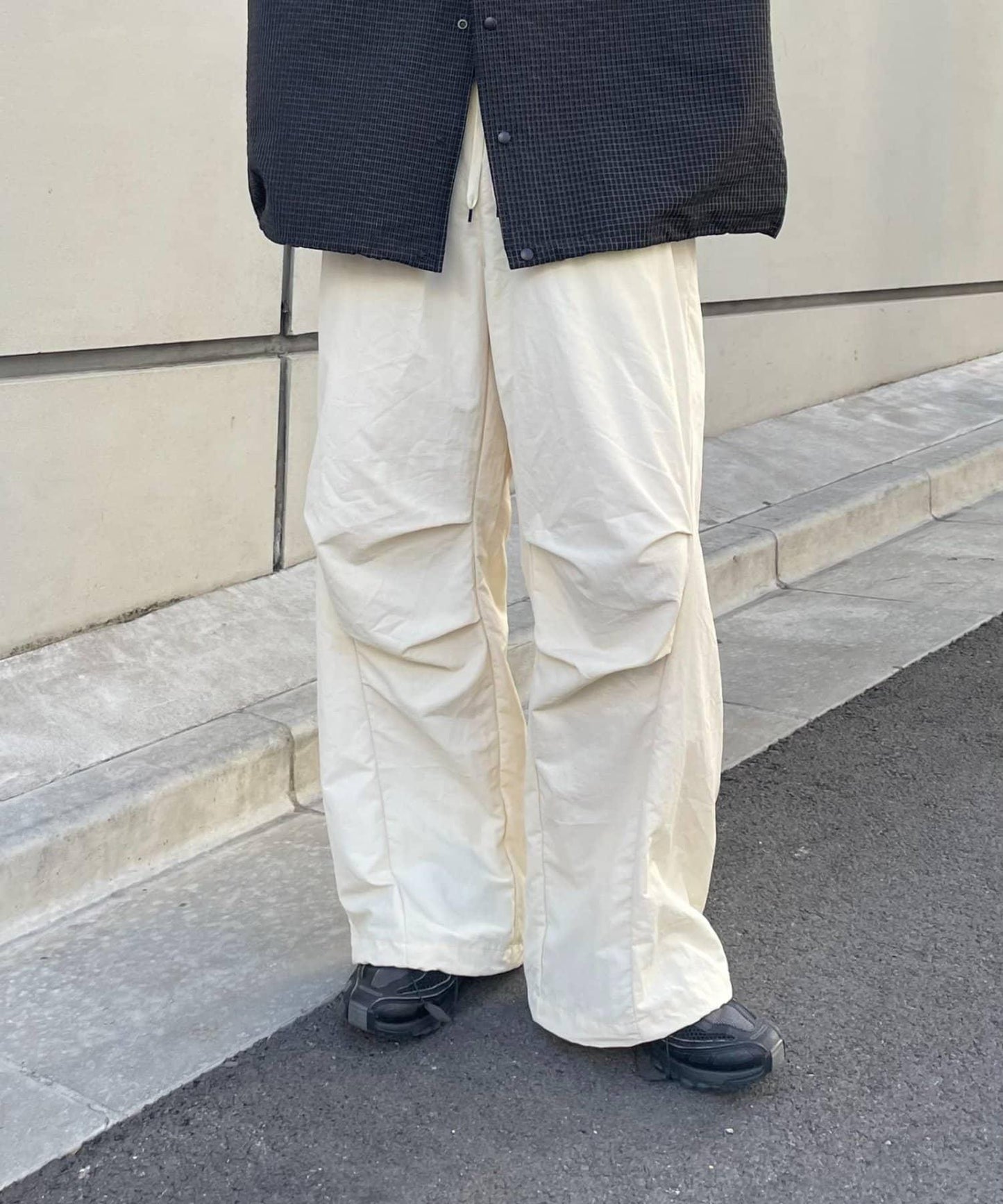 【LEI企畫 / 】弧形線條防潑水防撕裂長褲