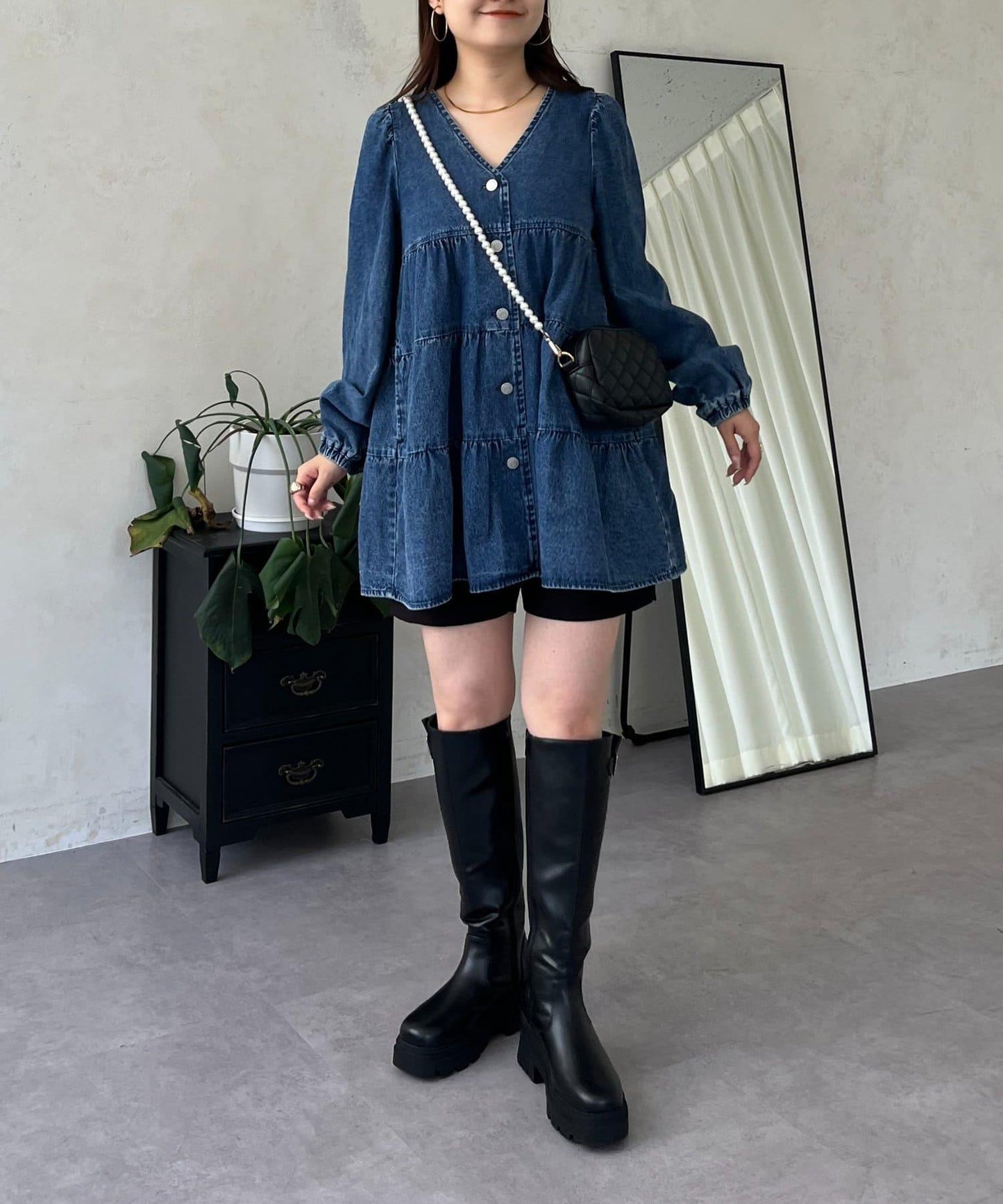 V領牛仔拼接層疊女襯衫