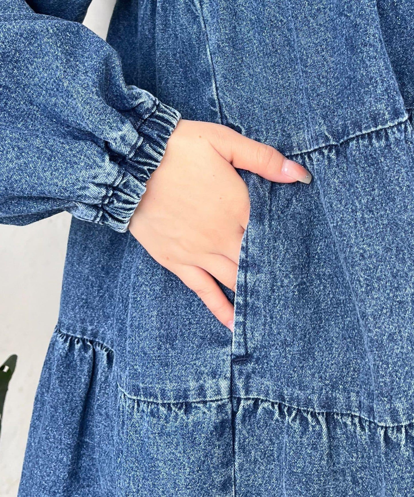 V領牛仔拼接層疊女襯衫