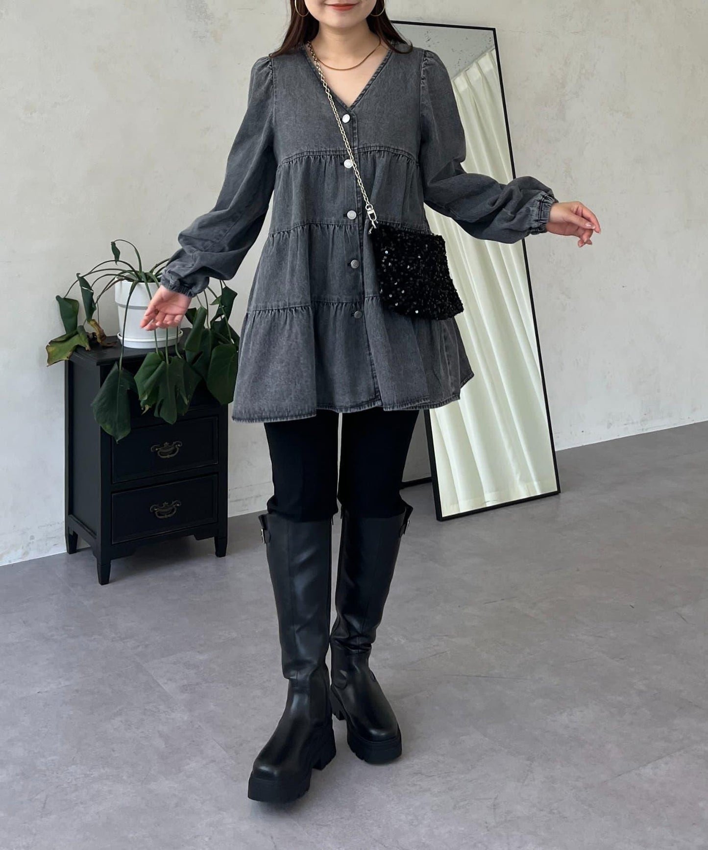 V領牛仔拼接層疊女襯衫