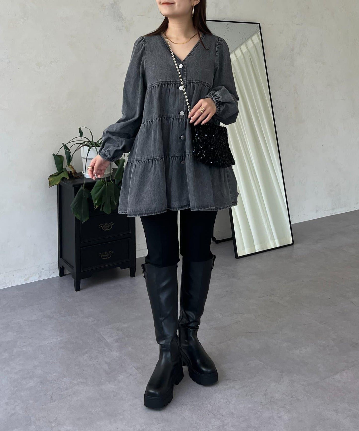 V領牛仔拼接層疊女襯衫