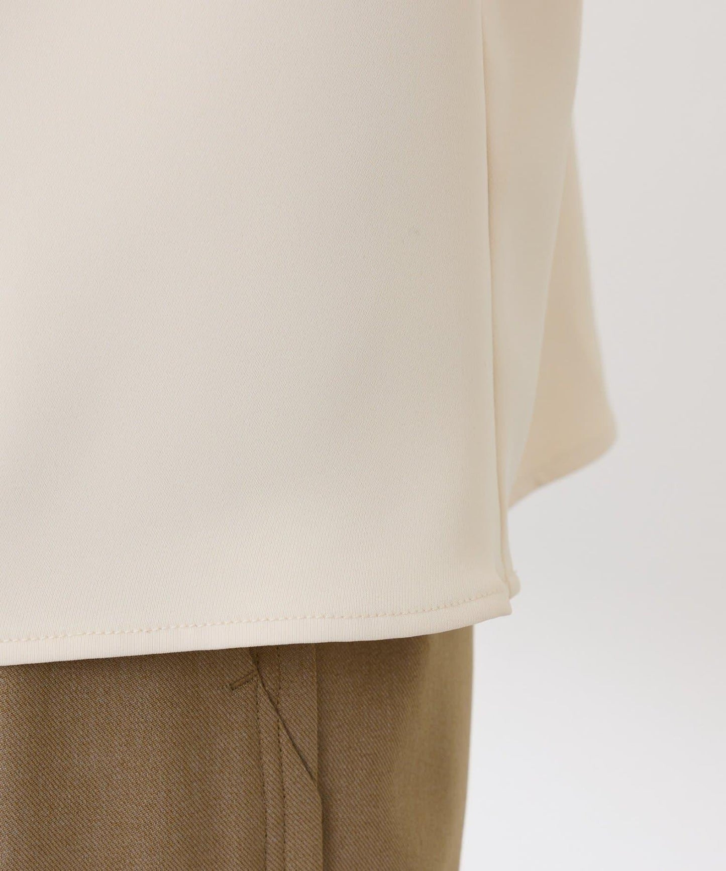 【高級感/遮蓋腰部】前褶皺女式襯衫/禮服