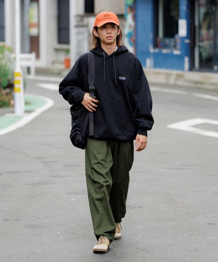 寬鬆版型 單點標誌套頭連帽衛衣/下襬抽繩/加絨內裡