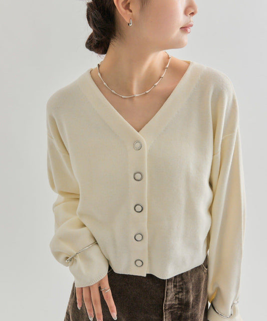 V領紐扣開衫