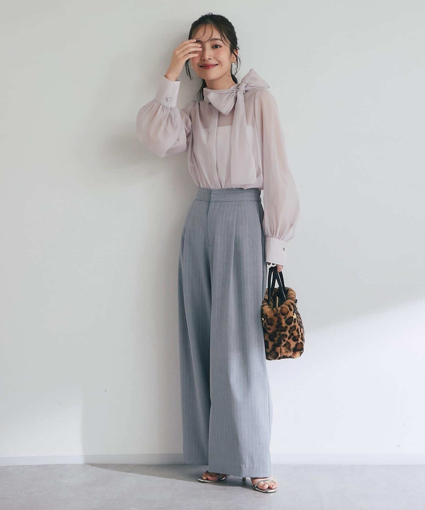 【可成套搭配・修飾美腿】條紋寬腿褲