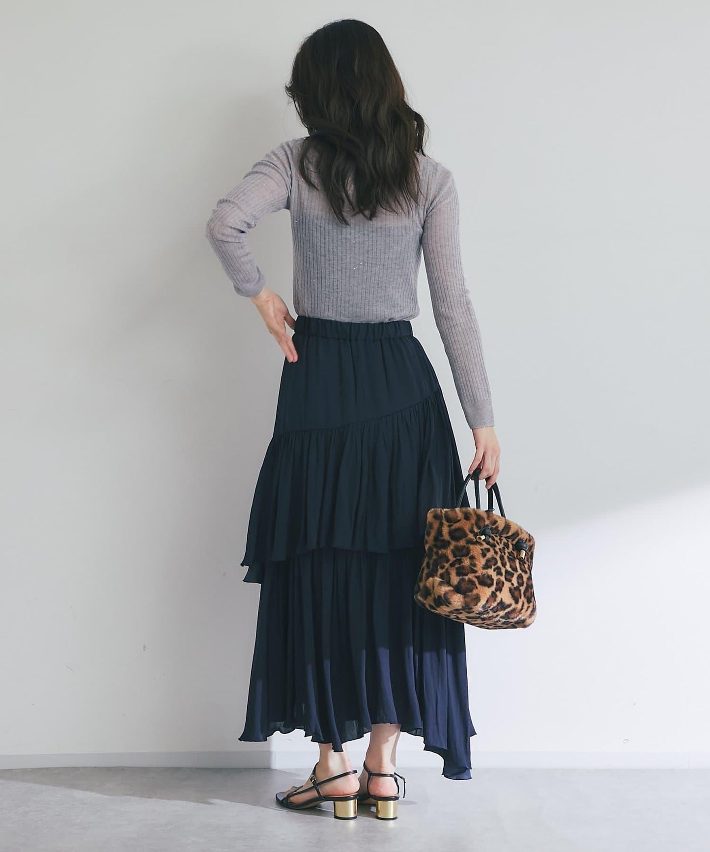 【成熟感透視針織衫】透視亮片翻領羅紋針織衫