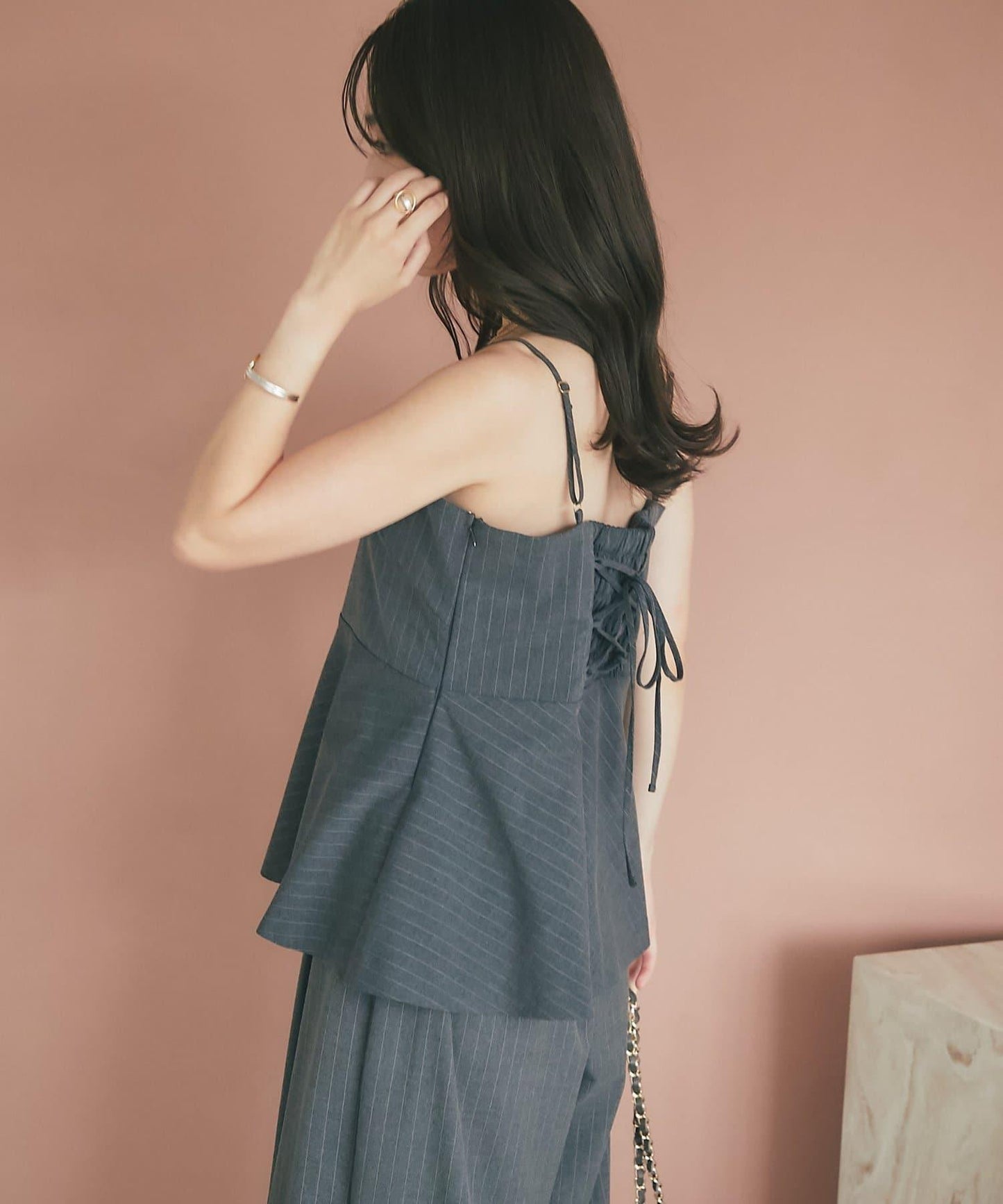 【可成套穿搭・顯瘦搭配】條紋後繫帶吊帶