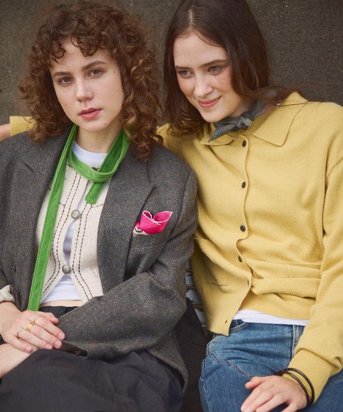 可機洗羊毛混紡翻領針織衫