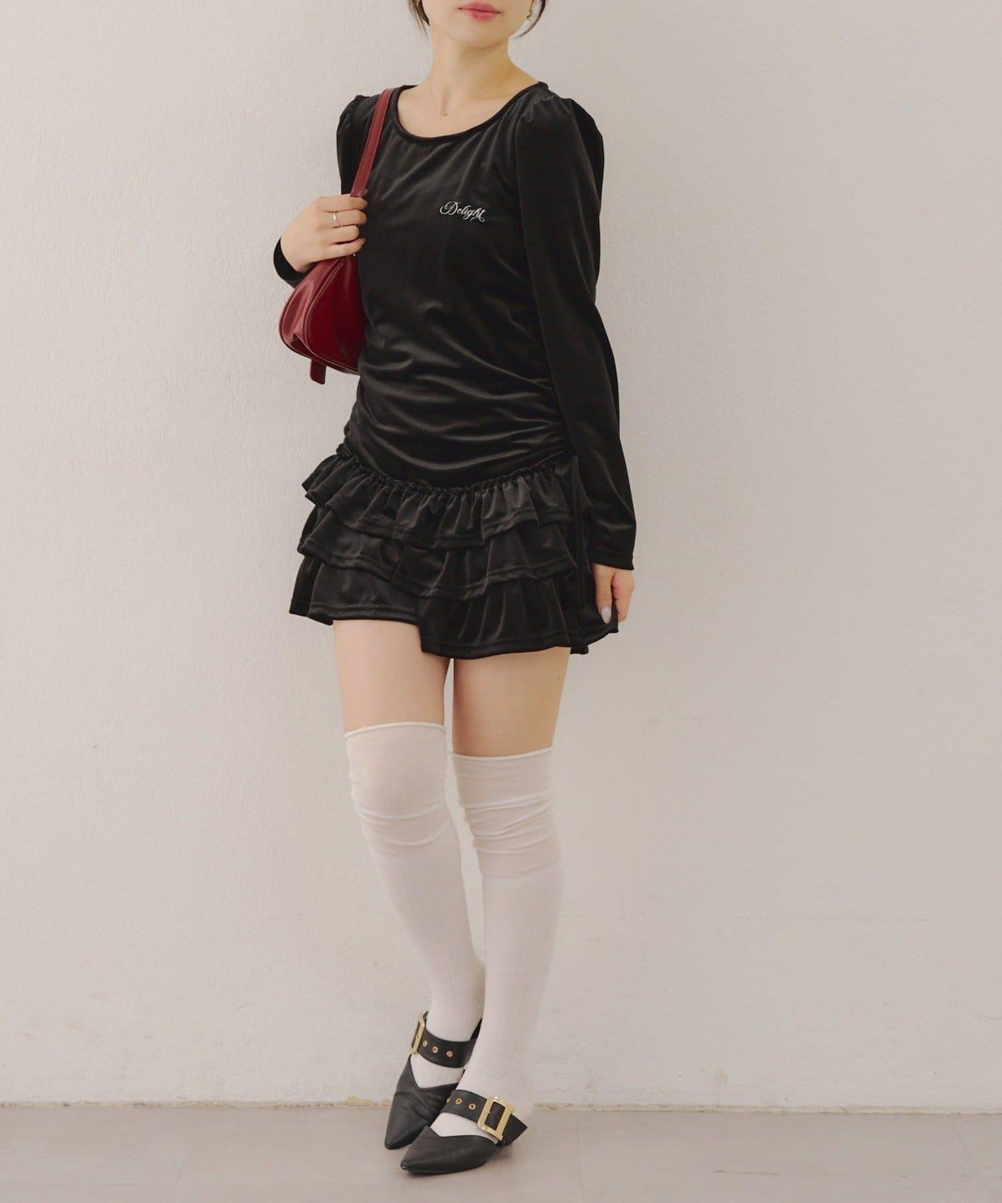 【めい@may_81oセレクト】天鵝絨下襬荷葉邊迷你連衣裙