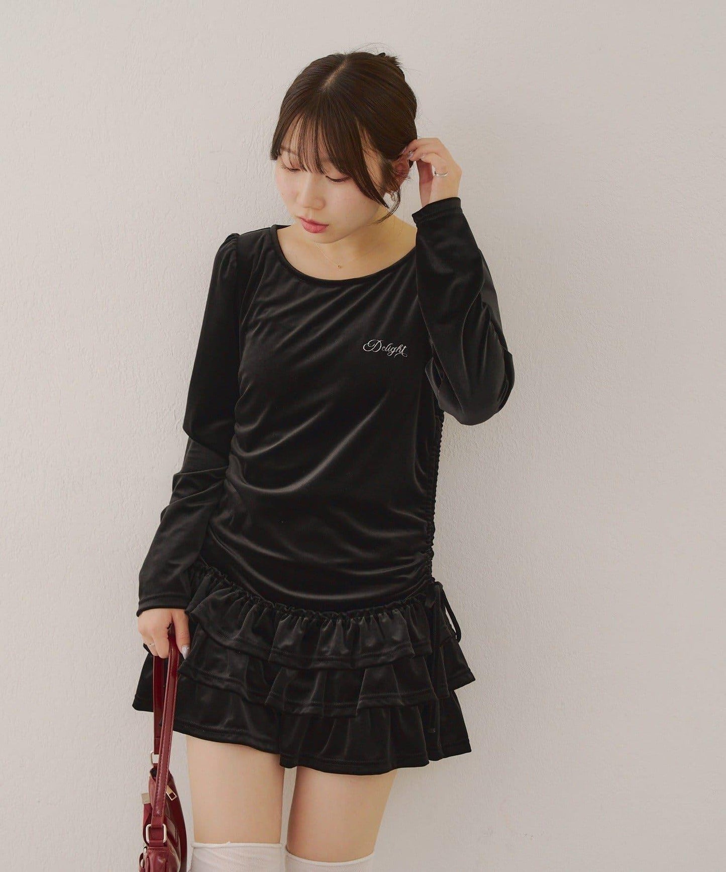 【めい@may_81oセレクト】天鵝絨下襬荷葉邊迷你連衣裙